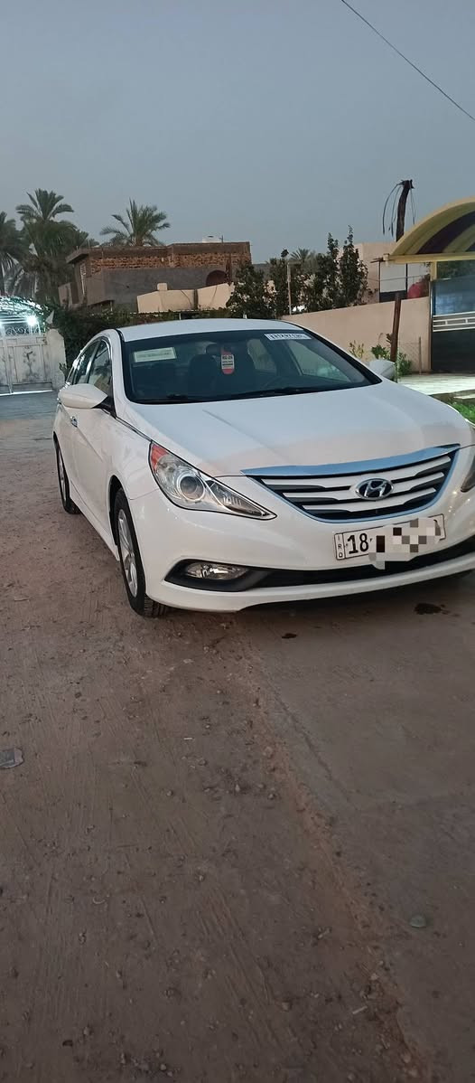 السلام عليكم سوناتا وارد امريكي موديل 2014مكينه 2400 سياره حادثه جاملغ خلفي وقبق صندوق بدون دواخل الحوض سليم.  الغاملغ الثاني بيه رشه صبغ السياره بدون أرباك السياره جاهزه من كلشي لاشخوط ولا بارد  رقم السياره بابل انكليزي مكان السياره بابل غير متواجد على الفيس رقم الهاتف***********.    السعر 110

