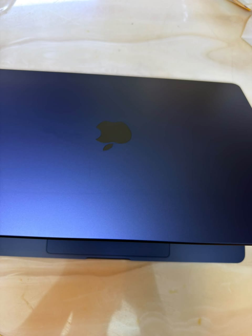 السلام عليكم 

MacBook Air m2

جميع المواصفات مذكوره بالصور مع بعض الخدوش الموضحه 
الكارتونه موجوده مع ملحقاتها
بغداد كراده مريم 
*********** 
السعر مليون و50

نص مكتوب في الصور:
- Baghdad 38° New Folder With Items Tutorial of Lecture 7.pdf WhatsApp MacBook Air 15-inch, M2, 2023 Chip Apple M2 Memory 8 GB Serial number GQDF7CYH4H macOS Tahoe 26.0.1 More Info... Regulatory Certification TM and © 1983-2025 Apple Inc. All Rights Reserved. MacBook Air Hardware Overview: Model Name: MacBook Air Model Identifier: Mac14,15 Model Number: Hardware ATA Apple Pay Audio
- MacBook Air Model Information: Serial Number: D863244A4YR1LP9AJ Device Name: bq40z651 Firmware Version: 0b00 Hardware Revision: 100 Cell Revision: 3f16 Pack Lot Code: 0 PCB Lot Code: 0 Charge Information: The battery's charge is below the warning level: No Fully Charged: No Charging: No State of Charge (%): 40 Health Information: Cycle Count: 32 Condition: Normal Maximum Capacity: 100% System Power Settings: AC Power: System Sleep Timer (Minutes): 1 Disk Sleep Timer (Minutes): 10 Display Sleep Timer (Minutes): 10 Sleep on Power Button: Yes Wake on LAN: Yes Hibernate Mode: 3 Low Power Mode: No Prioritize Network Reachability Over Sleep: No Battery Power: System Sleep Timer (Minutes): 1 Disk Sleep Timer (Minutes): 10 Display Sleep Timer (Minutes): 2 Sleep on Power Button: Yes Wake on LAN: No Current Power Source: Yes Hibernate Mode: 3 Low Power Mode: No Prioritize Network Reachability Over Sleep: No Reduce Brightness: Yes