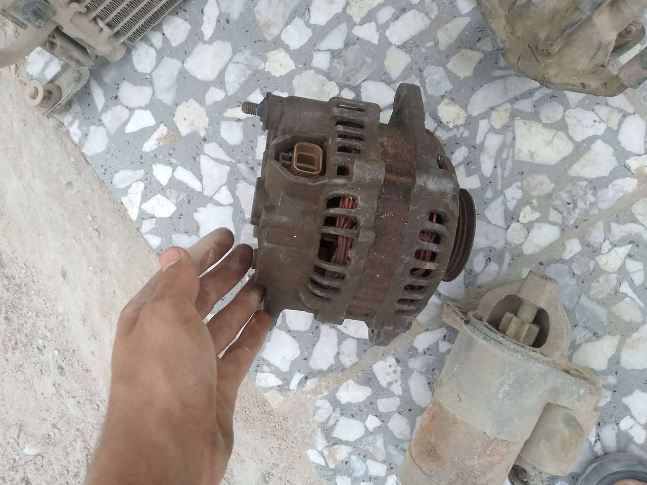 قطع غيار • سلف • داينمو