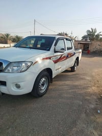 هايلكس • اوتوماتيك • ٢٠١٠