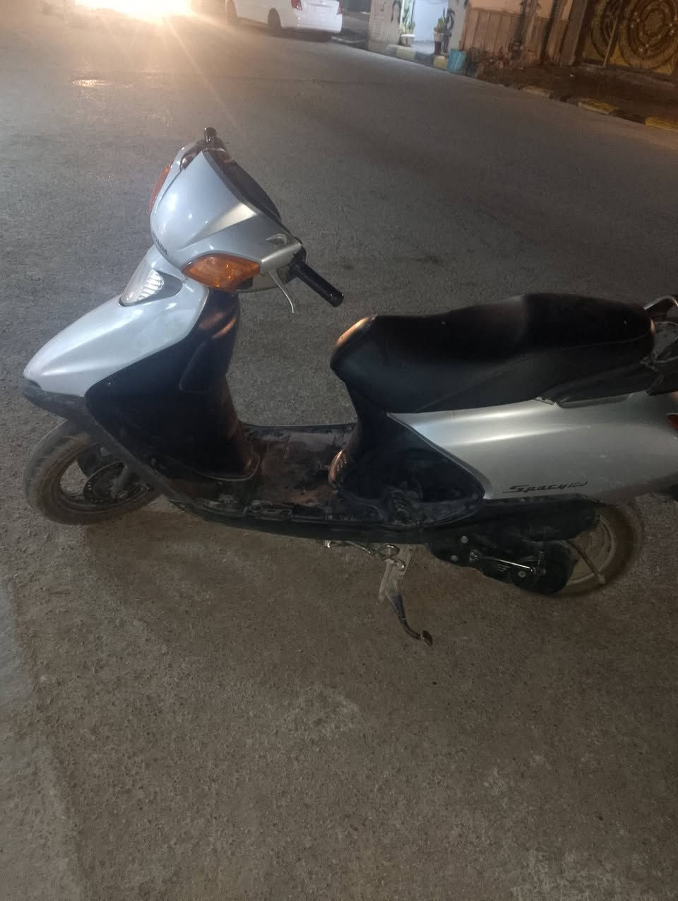 سبيسي ياباني للبيع السعر 650وبيها مجال التفاصيل عل هذا الرقم ***********
