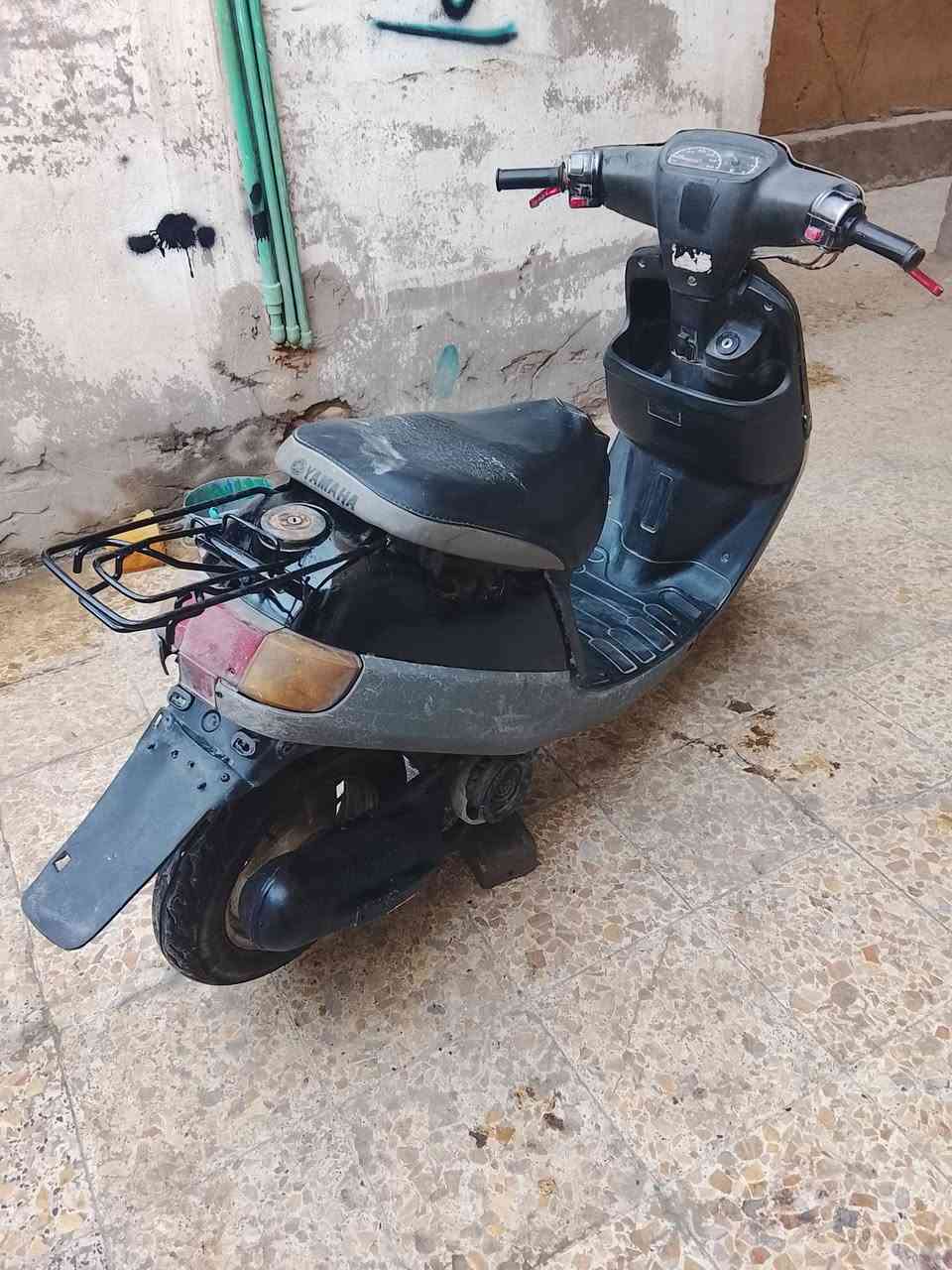سلام عليكم زعره للبيع او مراوس شاصي ملحوم جه وحده عوزه ترتيبات بل كهربائيات شغاله مكينته شويه خشنه كفراته مصبوغات سعر ب130وبيه مجال مكاني ديوانيه ***********
