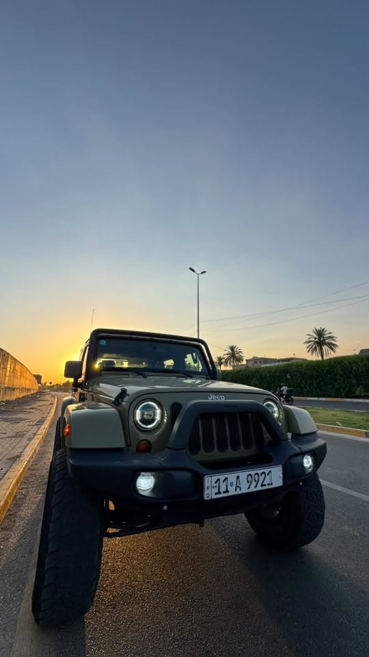 Jeep Wrangler Sahara
رانگلر صحارى للبيع 

موديل السيارة 2013 
ماشية  75الف كيلو
السيارة خليجية كلين 
مثل ما موضح نظافة السيارة بالصور 

محرك 3.6
تدفئة كشنات 
4x4 مع انظمة اوف رود 
السيارة عليها سسبنشن وترفيع بلستن

شاشة اصلية ابل كار بلي واندرويد اوتو وايرلس  سعرها 10 اوراق

سستم صوت Alpine 

رقم مميز بغداد وية السيارة 

داش كام امامي خلفي ومرايا عرض اصلية 

وبعد بيها اضافات مبينة بالصور 
السيارة كاملة من كلشي 
محرك كير مامفتوحات 
وموجود سونار السيارة اخذتة قبل فترة

السعر 210

عنواني بغداد الكرخ العامرية
للاستفسار اتصال فقط 
***********
