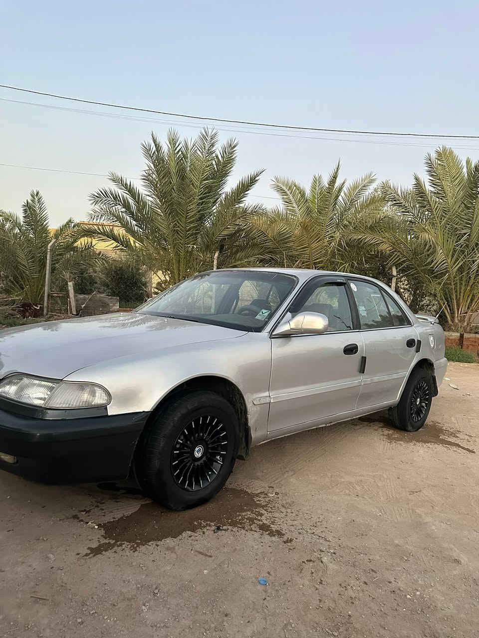 السلام عليكم شباب سوناته تو موديل 95 كير عادي سياره مكفوله من كلشي مكاني بغداد المامل لاستفسار ***********
