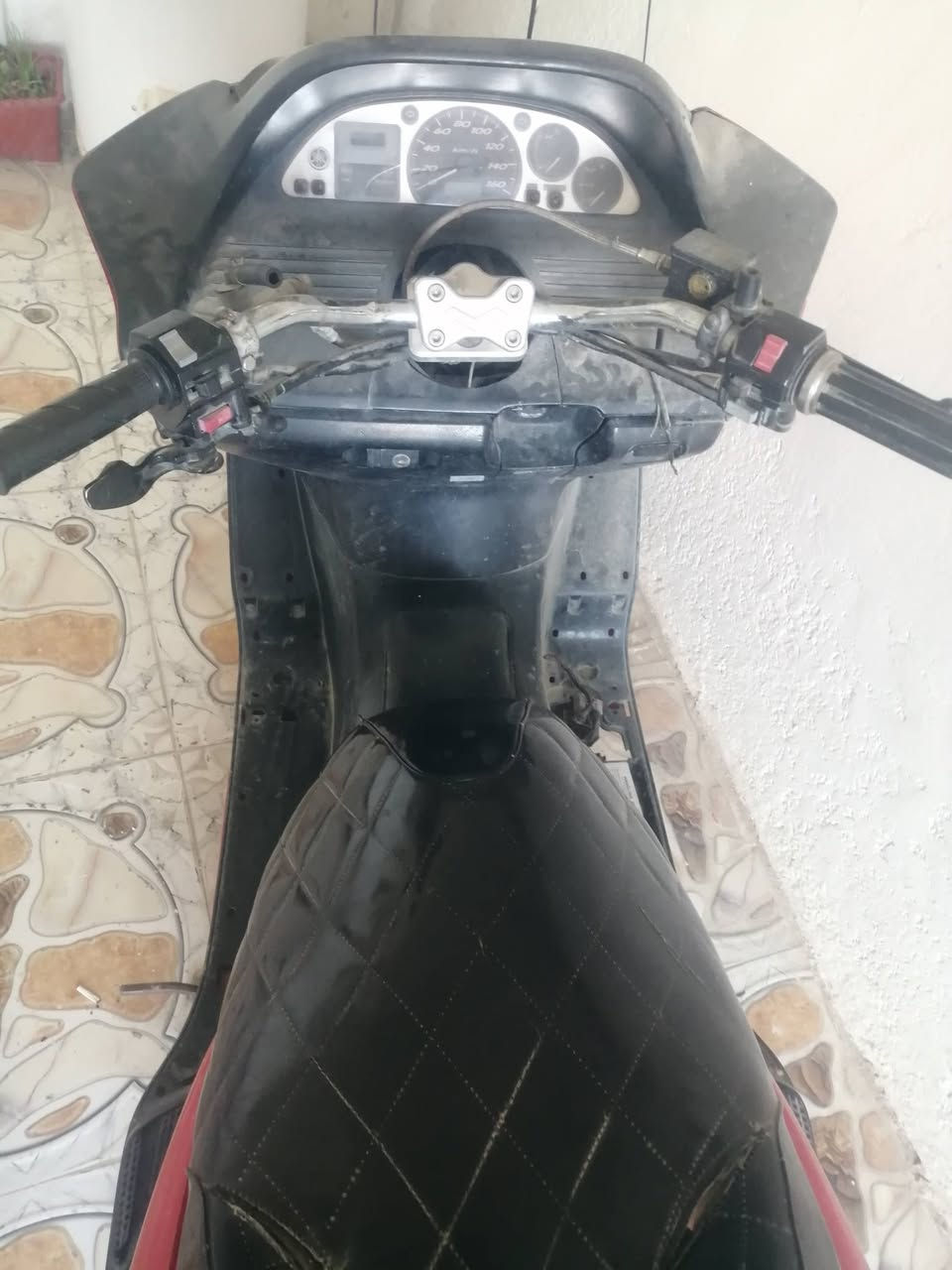 دراجات عدد 2 ابيع كوم حديد طافيات ومتروكات الحمره
كطعت نار ونتركت والثانيه طافيه السعر 450 ثنينهن المكان
داخل سامراء *********** كوم حديد الي يعجبه يشلع عيوني
