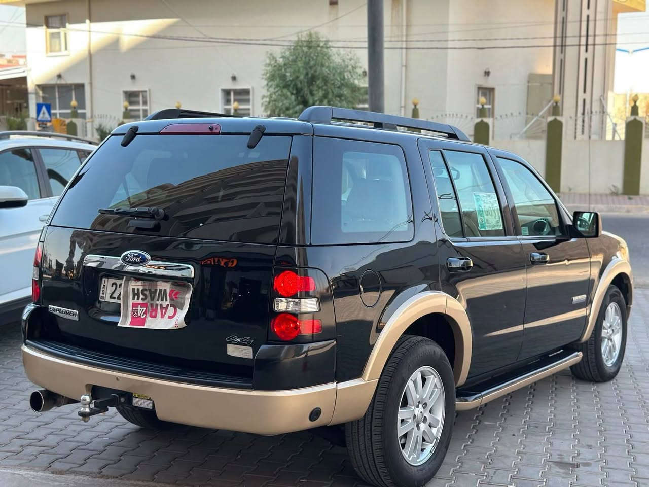 موديل 2008سنه ويه جديدبي كوبون بنزين.   ويا منظومه غاز كير محرك تبريد. شرط  سيارا احلا من صور. سلايت. 3مقعد.  فول.  نظيف سعر 97 شويه مجال.  ***********بشرط تحويل .  ما اروس فقط بيع. مكان كركوك كركوك, العراق

