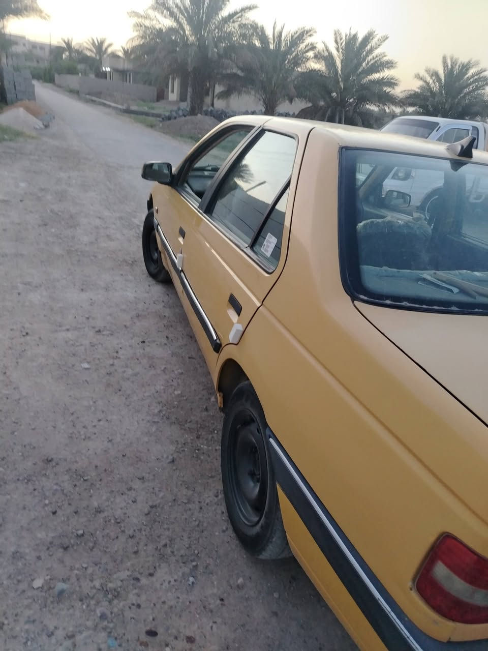 سلام عليكم بيجو الميس موديل 2015 البع مستعجل رقم ***********
