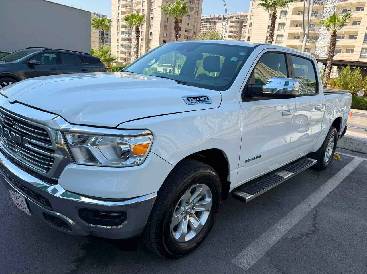 السلام عليكم
2024 Ram 1500 Laramie 4X2 5'7 Box
السعر  29000$
لون أبيض
ماشية 9 ألف mi
 رقم الشاصي 1C6RREJT9RN218853
بصمة  + تشغيل عن بعد 
باب طويل وبدي قصير المرغوب
محرك 5.7 هيمي 8 سلندر
هاند بريك كهرباء 
بصمة الابواب الامامية 
شاشة 
المراية الجانبية كهرباء شفط 
كشن تدفئة و تبريد ❄️
الكشنات جلد + تحكم كهرباء مع خرن الوضعيات 
بلوجكترات LED 
نظام ايكو اقتصادي
حساس ضغط الاطارات 
كامرة خلفية 
غلاف البدي + الدوسات الجانبية 
تحكم ستيرن كامل + gear limit
نظام صوت ابيني عالي و نقي 
انارة داخلية زنون   
‎صورة الحادث موجوده مع الصور السيارة بدون صبغ تكحيل الجاملغ الامامي طرف يسار + تكيل بدايه البنيد + تعديل بدايةراس الشاصي طرف اليسار+ أيرباك الدشبول والستيرن
الفحص المروري والهزة جاهزة باقي بس تترقم باسم المشتري 
مكان السيارة أربيل 
***********
***********
