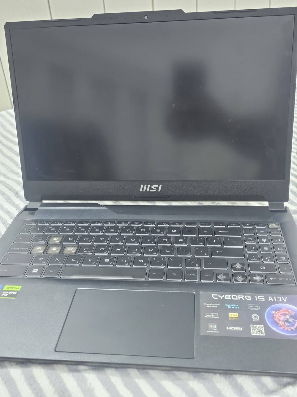 MSI Cyborg 15 • RTX 4050 6GB • i7-13620H