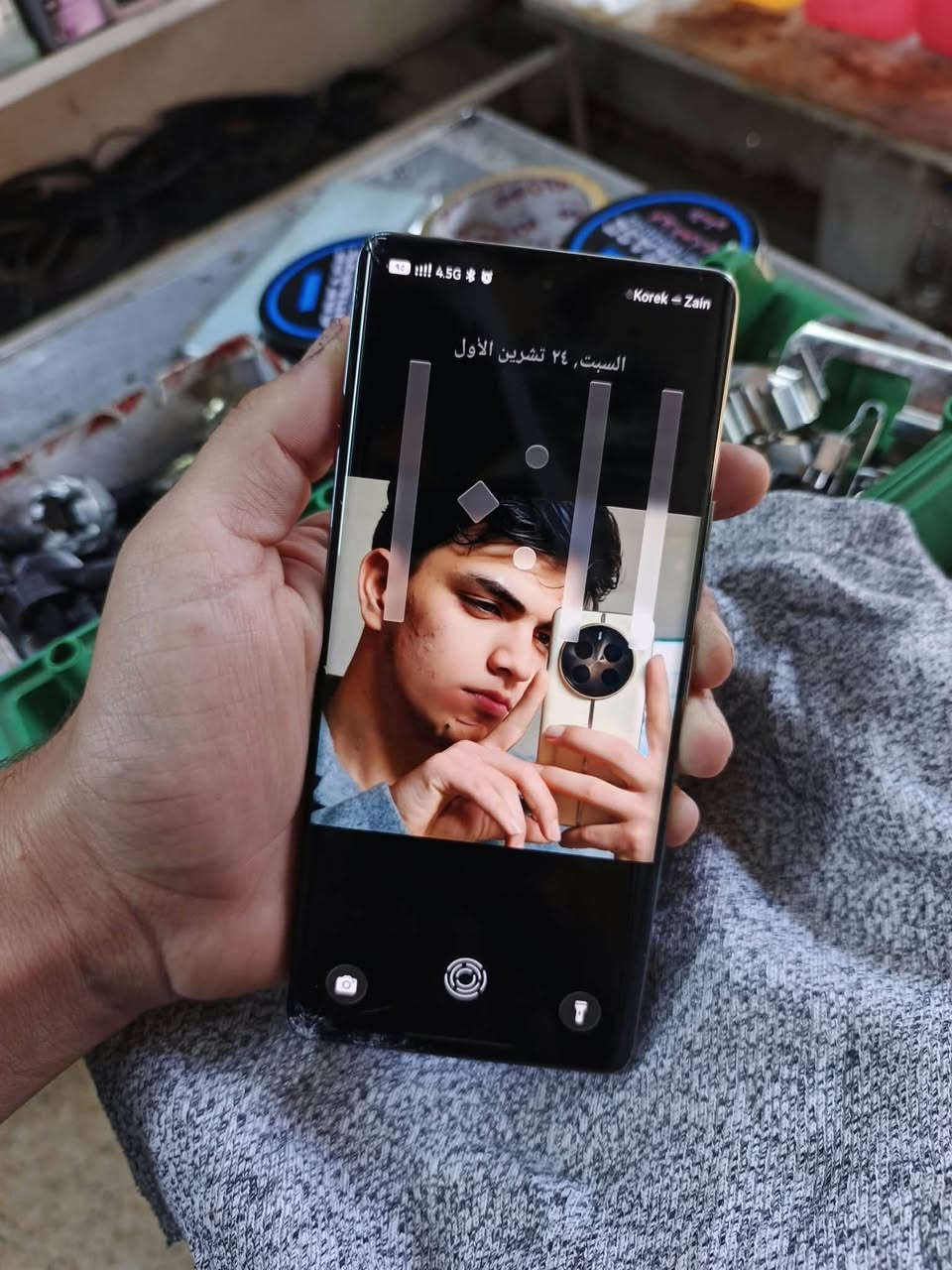 كامون 40 برو 5G • ٢٥٦ جيجا • شاشة مكسورة