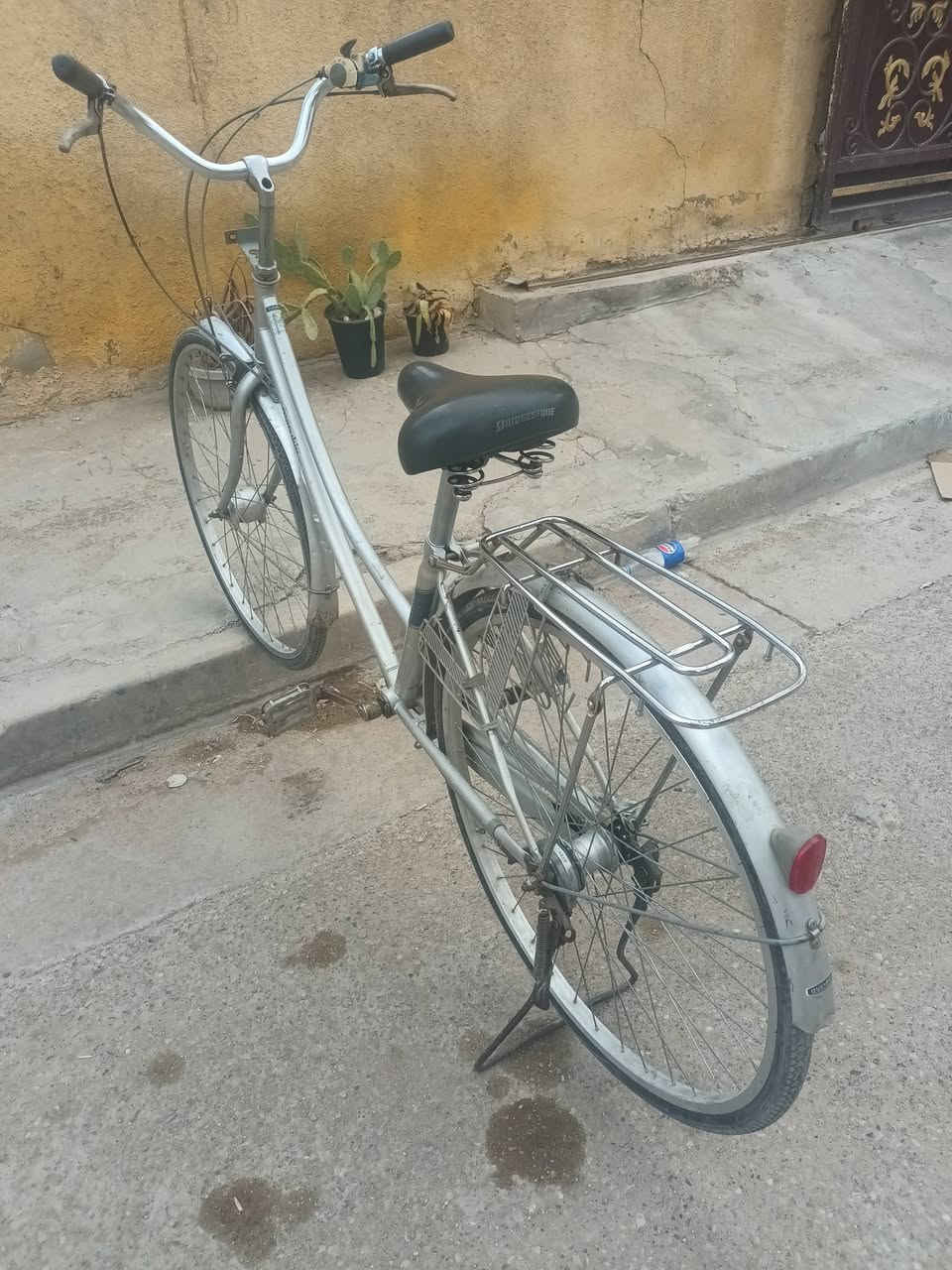 بايسكل • مقاس ٢٧ • البياع
