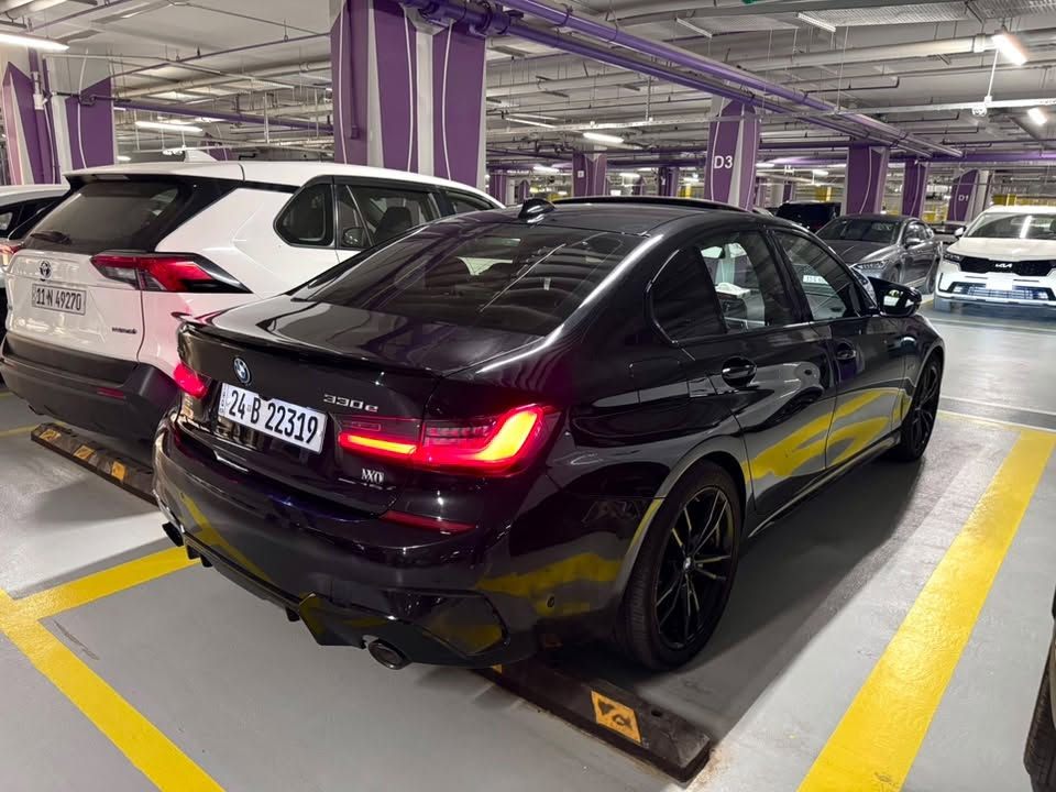 BMW 330e
موديل 2022
ماشية ٨٠ الف كيلو
بدون صبغ بدون ايرباك
سيارة جديدة بمعنى الكلمة بجم كبس
سعر مناسب
***********
مكان سيارة بغداد
