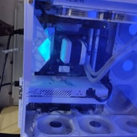 تجميعة بيضاء • i9-9900KF • RX 6600M