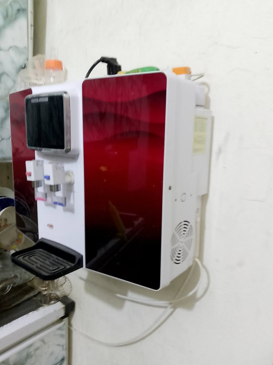 متاح فلتر ماء مستعمل شهر نضيف وشغال مواصفات راقيه مكاني بغداد الحميديه ***********
