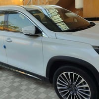 جيتور x٩٠ للبيع  سيارة ماشيه 21 الف  جديدة السيارة م 2024 07721774713