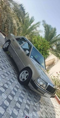 مرسيدس ١٩٨٧ • مكينه ٢.٥ • ضفيره وبرمجه
