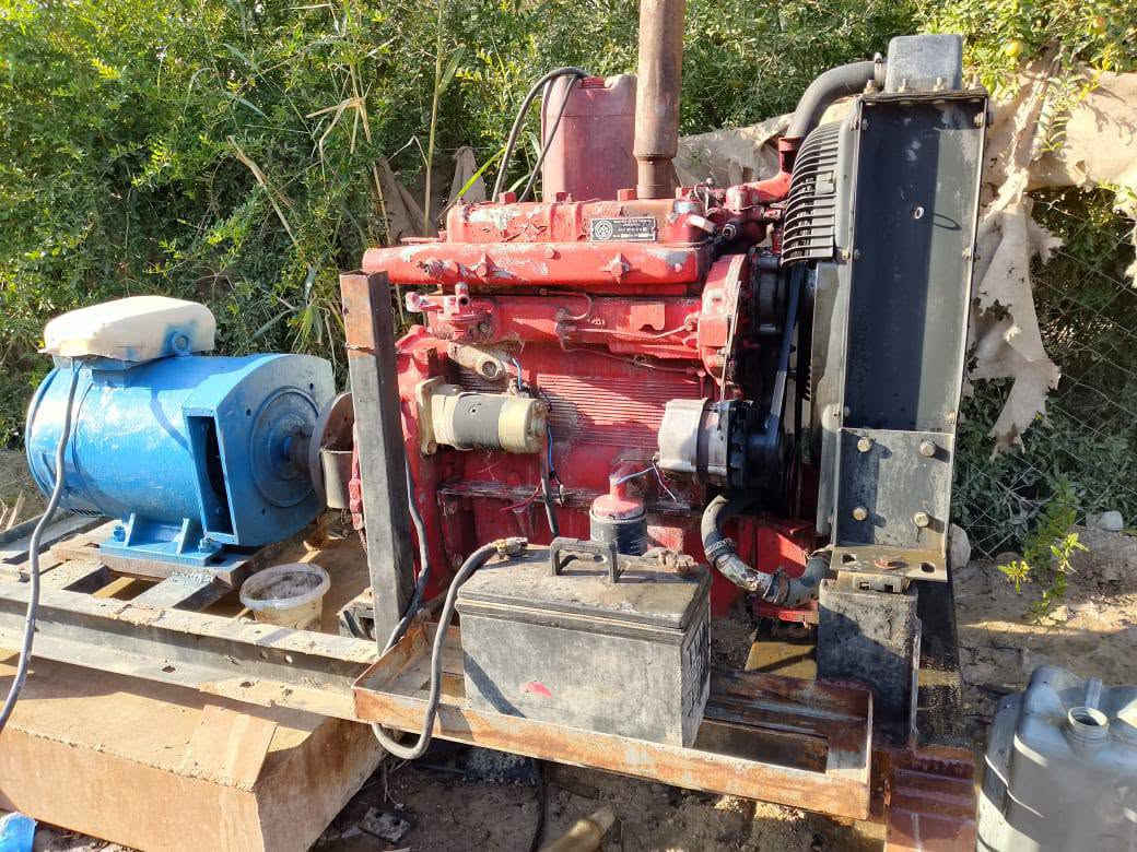 مولده افيكوو اربعه اسلندر لا تنقيص لاتبخير مولده جاهزه كهرباء خير من الله جنريتر 30كيفي 120امبير  العنوان نجف ناحيه الحريه
***********@
