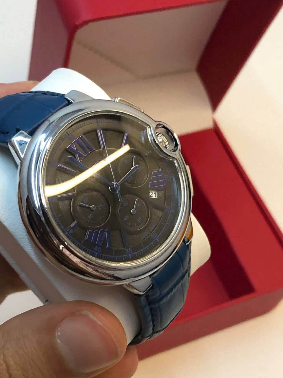 CARTIER

كارتير  

طلاء ثابت 

جميع السناتر شغالة 

عداد شهري 

سير جلد طبيعي

قفل سير فراشة باتك الاصلي

كوالتي عالي 

الضهر براغي ضد المي

الوزن 81 g

القطر  40 m 🕐

السمك m 15 ♾

السعر 30.000 الف مع البكج والتوصيل مجاني✨🔥

للمراسله او الحجز

***********
