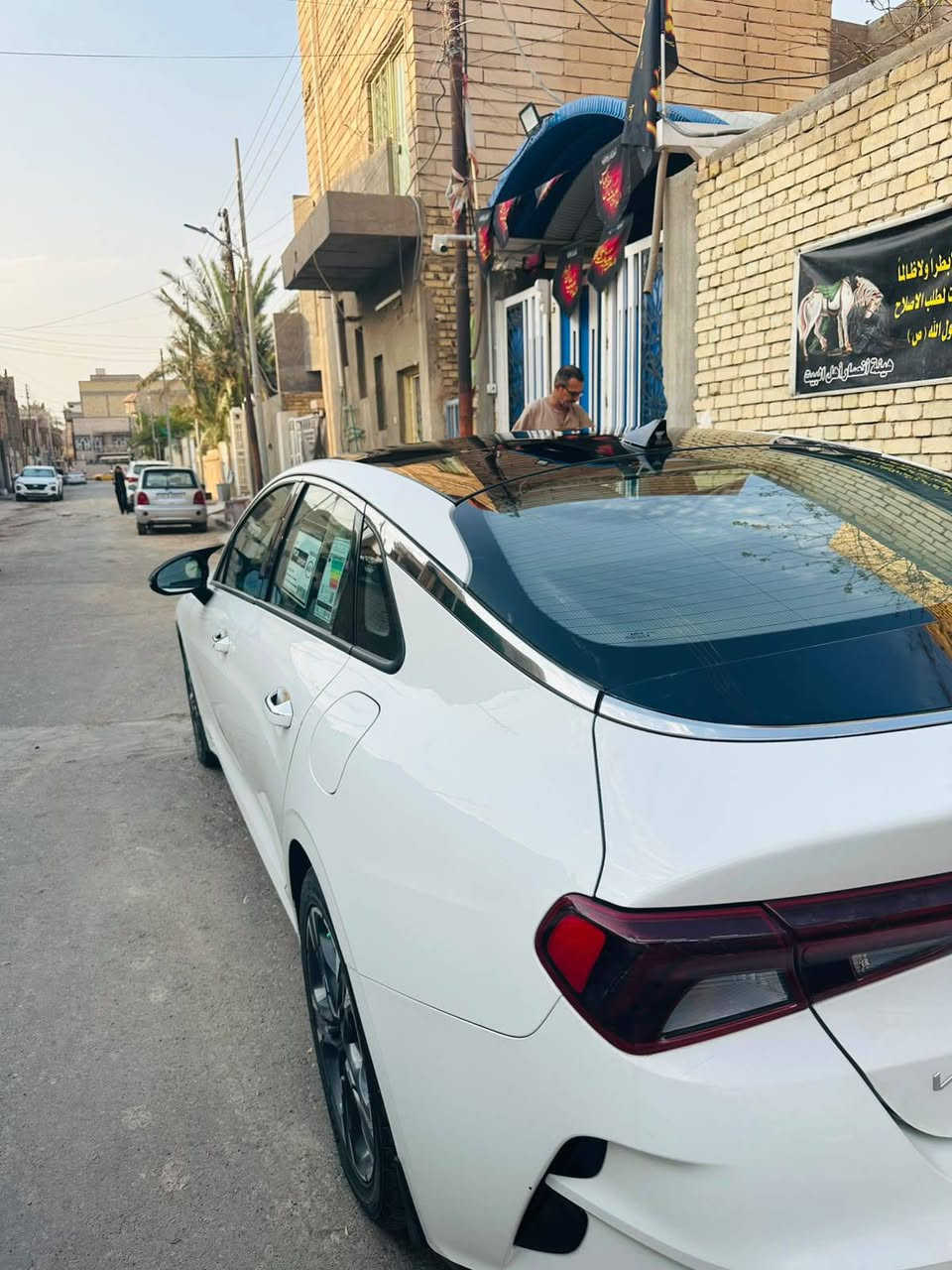 كي فايف K5 رقم بغداد 2023 خليجي 
فول مواصفات 1/1
محرك 2000دوش مرغوب 
ماشيه 60 الف حقيقي 
فتحه سقف بنوراما 
تشغيل عن بعد + دخول ذكي 
شاشه كبيرا بلادي +كامره 
حساسات امامي وخليفي 
مصابيح زنون +4Led عدسات 
فول تحكم ستيرن 
درايف مود 
مري كهرباء 
تبريد قطعتين لمس مناخي 
مكفوله عدا بارد كد اصبع بخشم البنيد 
مداور ثاني يوم 
السعر ٢٠٥ ورقه وبيه مجال بسيط 
العنوان سياره ميسان 
رقم الهاتف لاستفسار ***********/ 
*********** عمارة, ميسان
