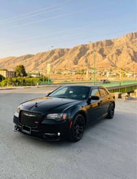 CHRYSLER.300 DUBAIشکل گؤراو.  2021 کؤدو. بارکۆدیشی هەیە شاشه گه وره..ج...