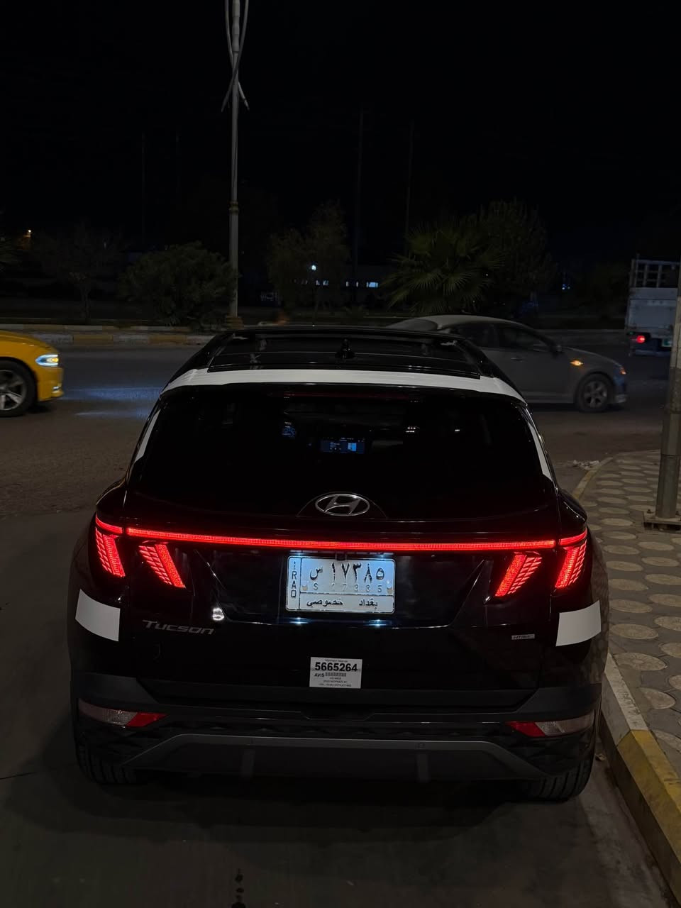 توسان 22  مريكي بنيد وجاملق وطرف لباب صبق ولباقي كفاله من كلشي فولل مواصفات لخيرر محرك ٢٥٠٠ بني رامه ٥ بصمات ٥ كامرات فول رقم بغداد تحويل مباشر ثاني يوم شرط ليشتري يحولل وسياره جاهزه محرك كير كفاله حداديه وتخم تاير تبريد ثلج سعر 157 وبيه مجال بصيط مكان سياره ناصريه مركز لستفسار كثر تصلل ***********حيدر ناصرية, ذي قار

