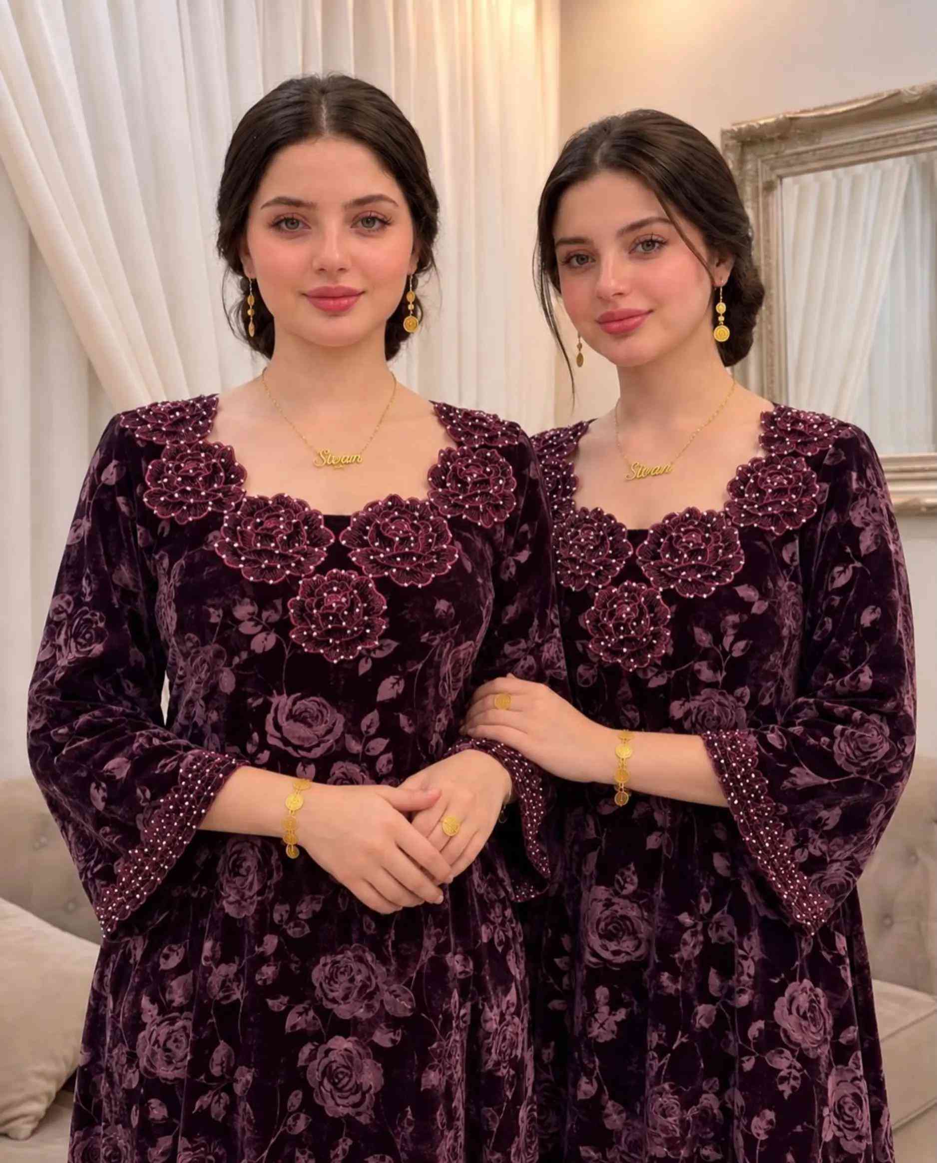 ملابس