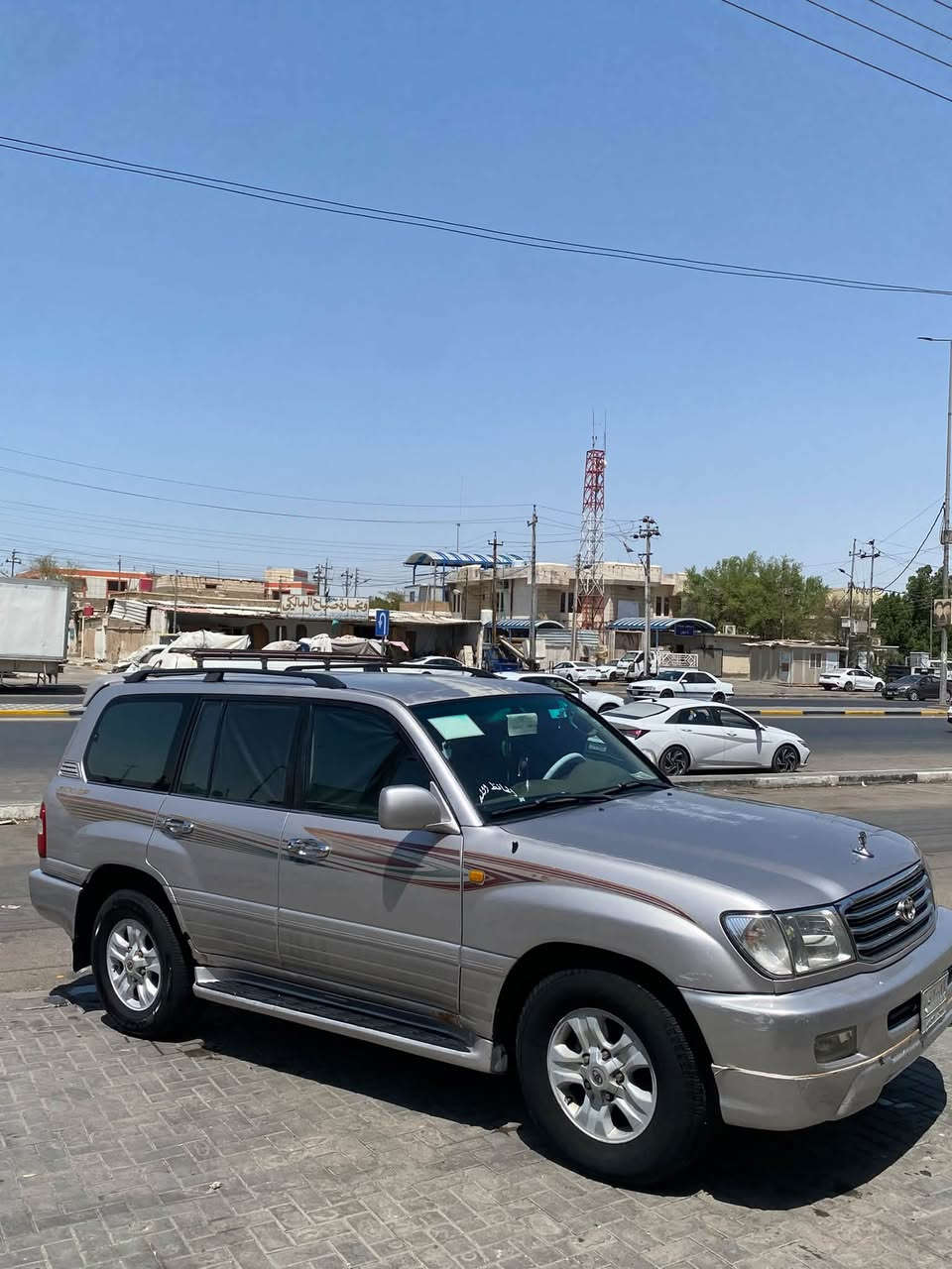 لاند كروز • ٢٠٠١ • البصرة