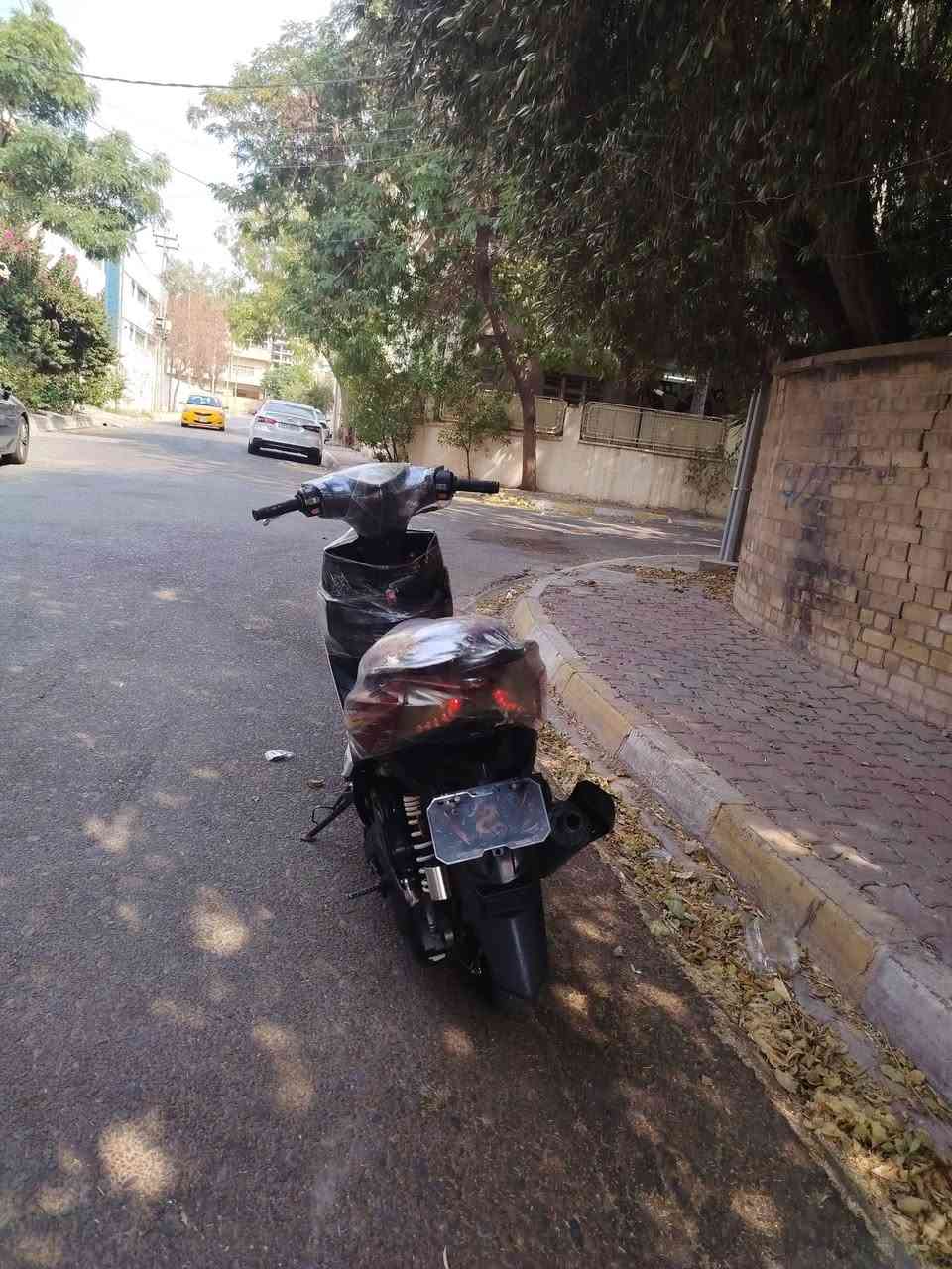 سلام عليكم ماكس FS ياباني محرك شرط ما مضروب سبانه شرط الفحص كهربائيات كله شغال لايت زينون بكلايت كفرات شرط شخط ما بي صالنصه FM رياضي كلجات رياضي شلعه معدل تشك الكاع دراجه حلوه ونضيفه السعر 575 وبي مجال بسيط للطيبين الشراي يتفضل خاص او ينتصل عل رقم ***********
