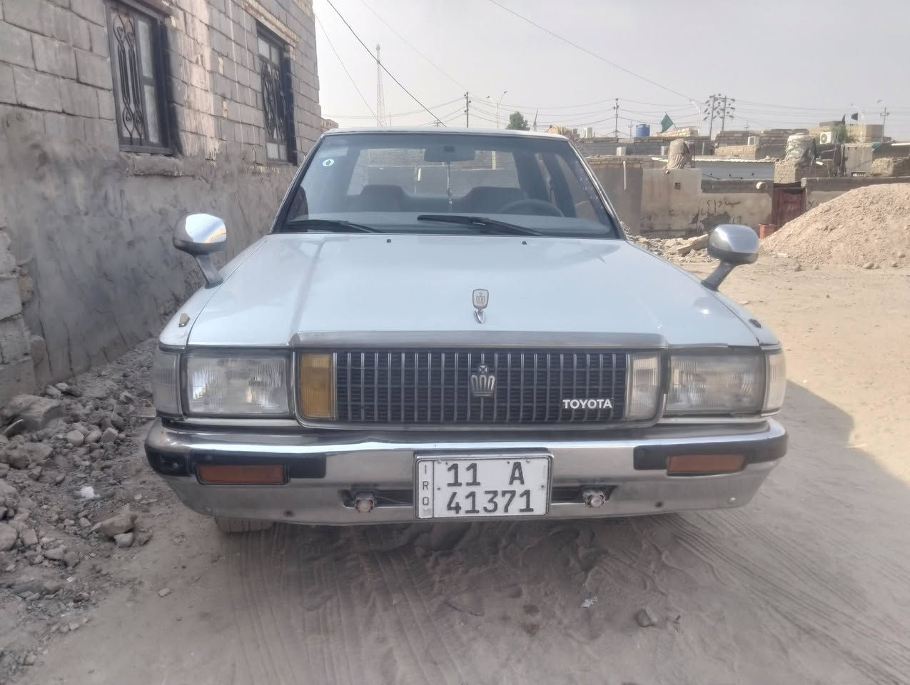 سيدان نضيفه • مكينه 2500 • رقم بغداد