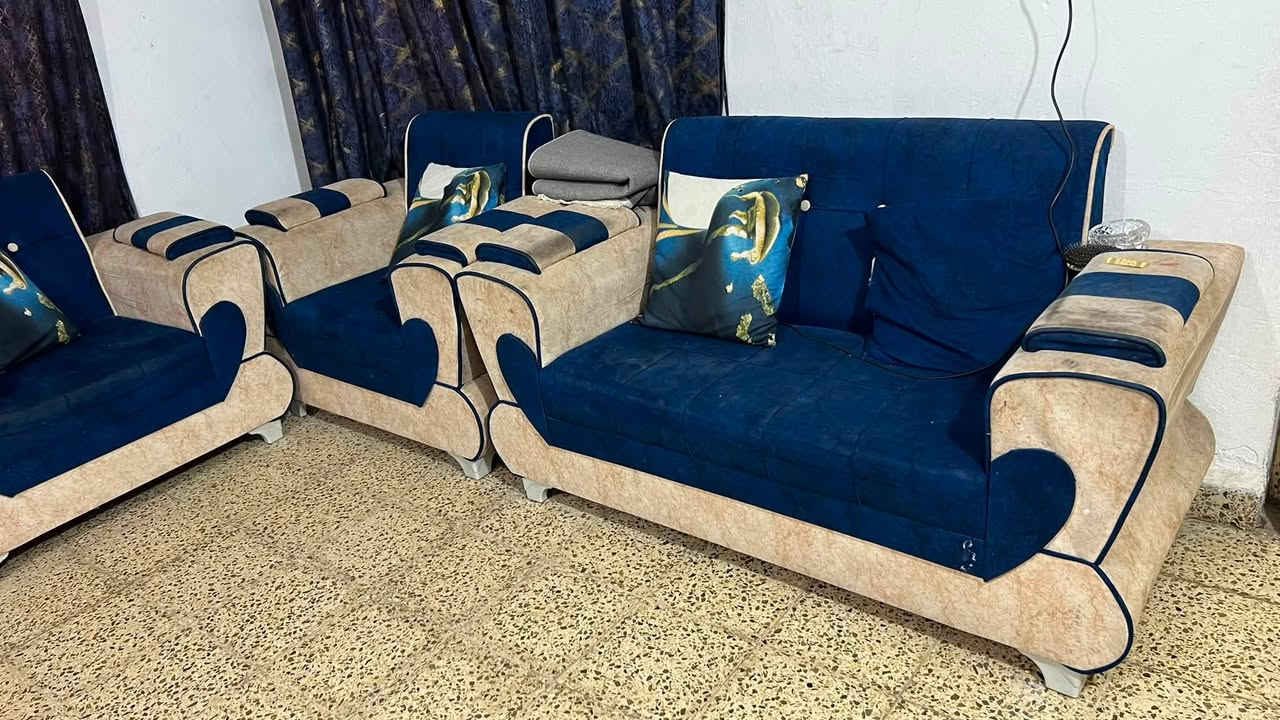غراض للبيع مستعمله ونضيفة الاسعار في الصور لل استفسار ***********
