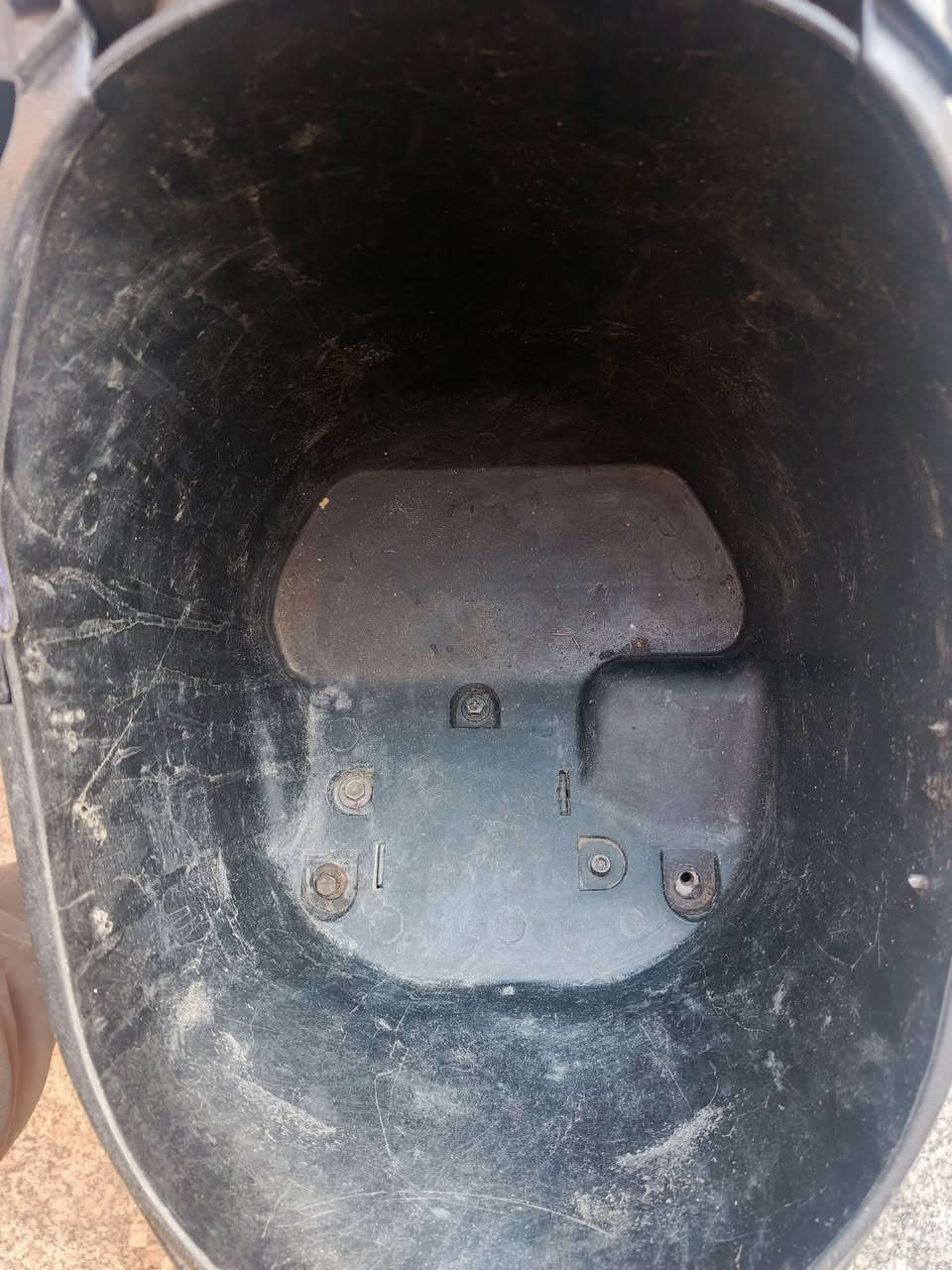 دراجه بطه ما مفتوحه   شغال كهربائي  السعر200 وبيها مجال العنوان كربلاء   من محطه الفارس رقم الهاتف ***********
