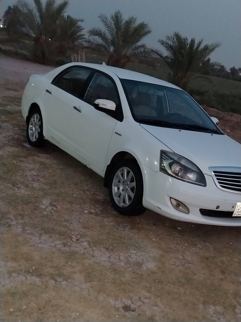 السلام عليكم جيلي موبل موديل 13 رقم بغداد بسمي والاستفسار الاتصال على الرقم ***********
