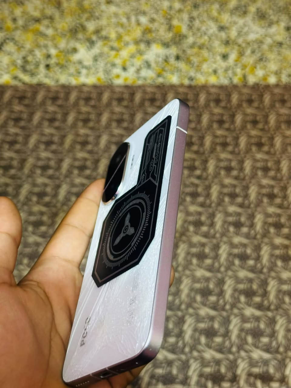 بوكو اف سفن كفاله وتر شاصي نظيف كامل ملحقات فقط ضهر مفطر ذاكره 512 بطاريه 97 جهاز ما متعوب ما بي اي شخط بل شاصي ول شاشه سعر 425 وبي مجال مكاني بابل القاسم  رقمي ***********

نص مكتوب في الصور:
- Xiaomi HyperOS 3.0.302.0 Device name POCO F7 Storage 82.6GB/528GB (16GB with storage extension) OS version (for POCO) 3.0.302.0.WOLMIXM.C06 Android version 16 BP2A.250605.031.A3 Android security update 2026-05-01 Detailed info and specs