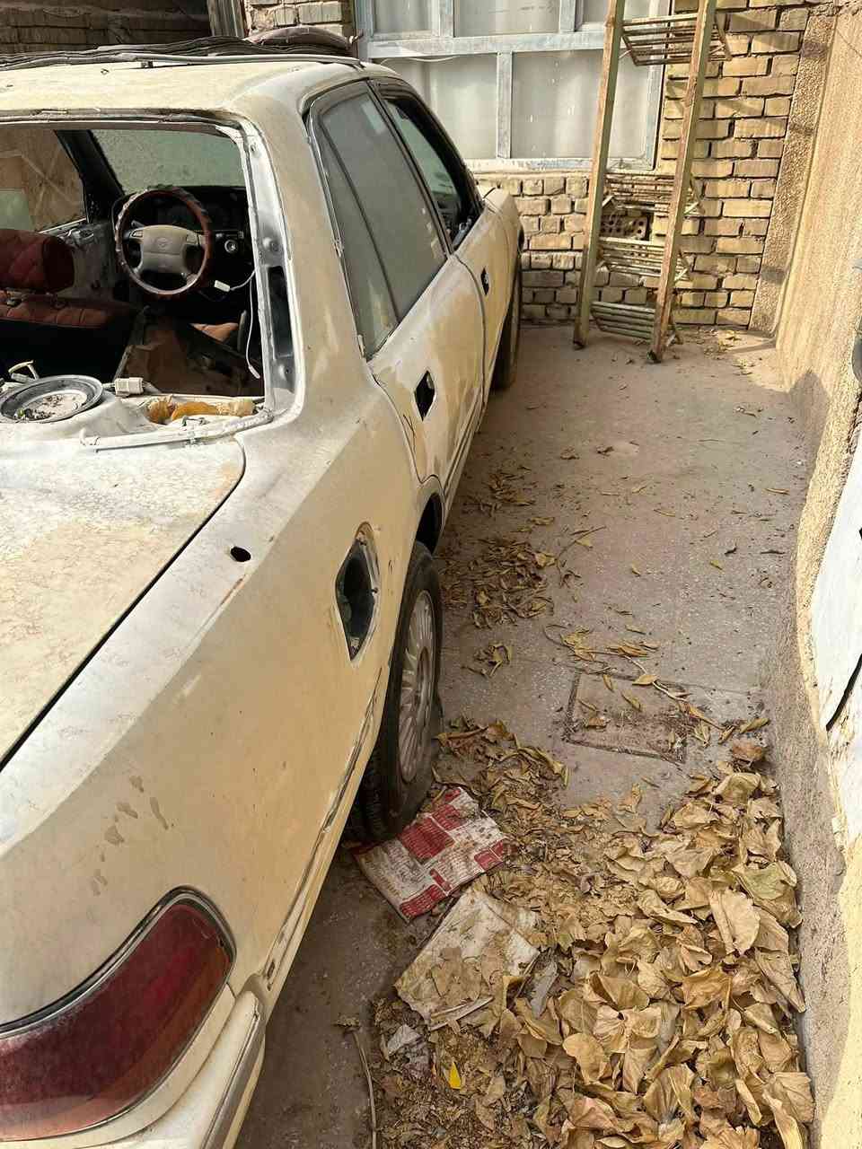 سلام عليكم اخوان كروسيدا يسرى بلاد رقم ذي قار تحويل تكمل صبغ السيارة ثاني يوم تحويل لوحاتها ضايعة اني اطلعهم الك الله شاهد وقت ماعند ياكمل السيارة تنطي بس ٥٠٠ الف الصباغ وتكمل السيارة ونقص بطاين وتغليف الدشبول امانة الله ورسولة ١٧ ورقة بس كير ومحرك شاد كل عراضها موجودة  سعرها ٣٢ وبيها مجال مكاني بغداد ***********

