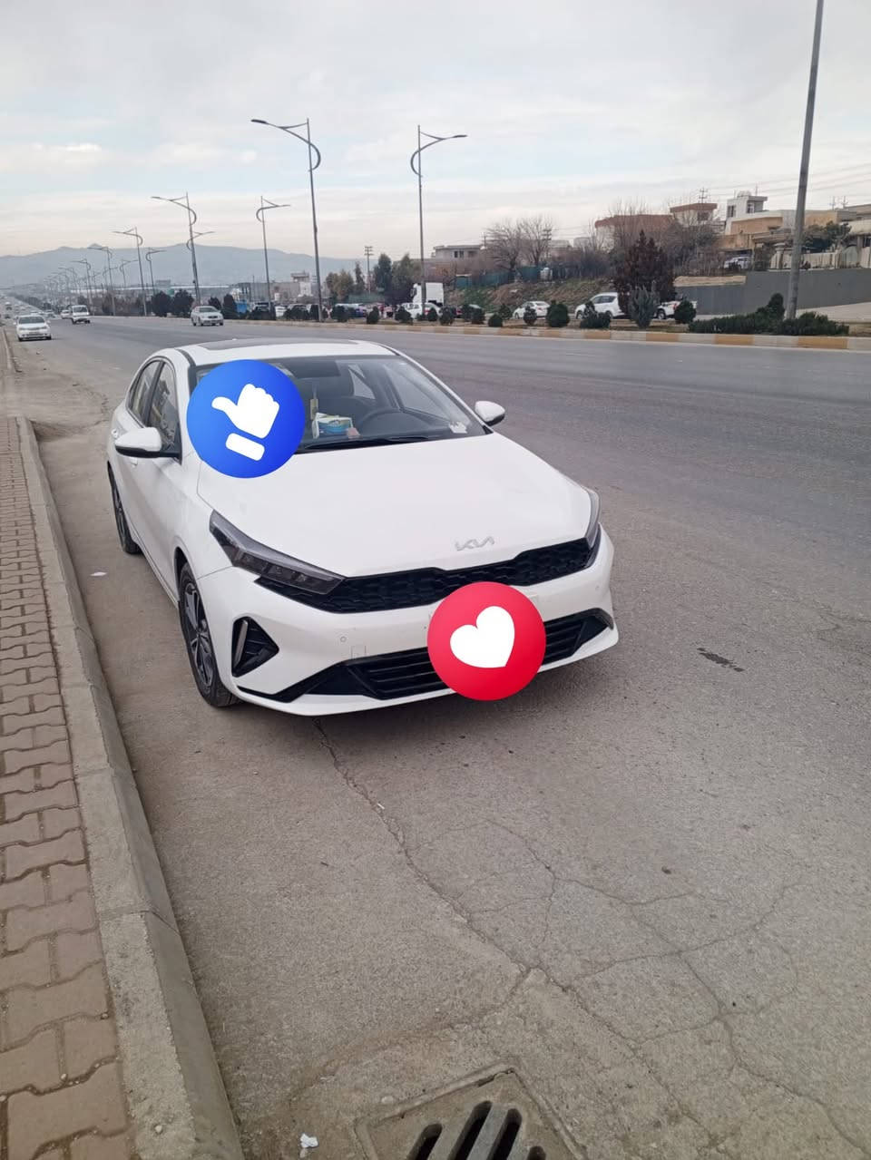 🚘 للبيع كيا K3 موديل 2024

السلام عليكم 🌹

🔹 موديل 2024
🔹 العداد 60 ألف كم
🔹 محرك 1500 دبل نوزل
🔹 فول مواصفات
🔹 السيارة مال بنية
🔹 مكفولة عدا ضربة دراجة بالصندوق ومصلحة
🔹 رقم أربيل

✨ المواصفات:
• بصمة تشغيل وأبواب
• شاشة
• فتحة سقف
• كاميرا
• تحكم ستيرن
• حساسات أمامية وخلفية
• كشنات جلد
• ويل كب
• إشارات بالمرايات
• ترحيب

📍 الموقع: بغداد – بسماية

💰 السعر: 140 ورقة وبيه مجال للجادين

📞 ***********
