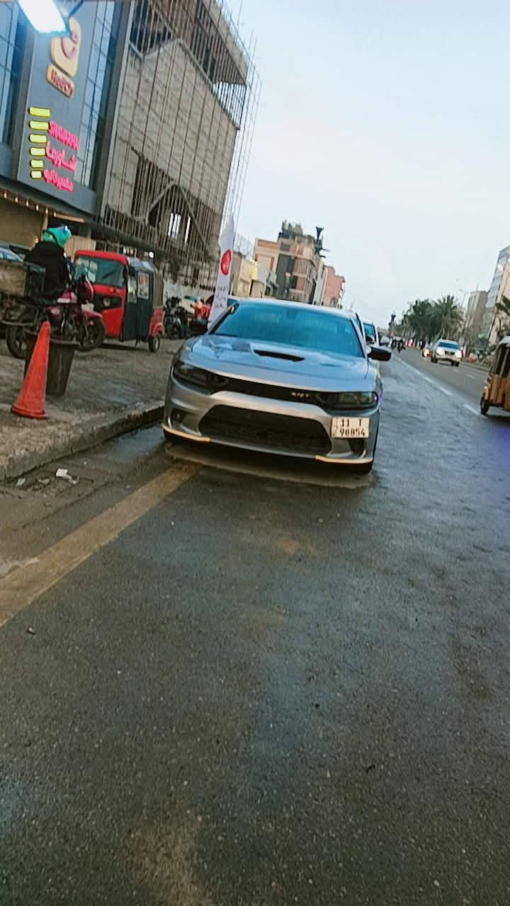 بسبب الوعود الكاذبة اعادة نشر
جارجر موديل ٢٠١٧ للبيع او مراوس 
مصبوغة حزام  
رقم بغداد انكليزي 
منظومة غاز جديدة 

بسمي شرط لتحويل وارد كندي مكينه ٦ سلندر ٣٦٠٠ كامله مكامله بدون نقص تايرات تخم جدد صدر امامي وخلفي كير محرك مكفول  كله شغال منضومه زنون اصلي فول مواصفات عده التنته مكفوله من ضربه ومن كلبه سياره عليها هواي اضافات كاربون وترتيبات هواي وكلهن قطع اصليه السعر الاتصال على 
***********
