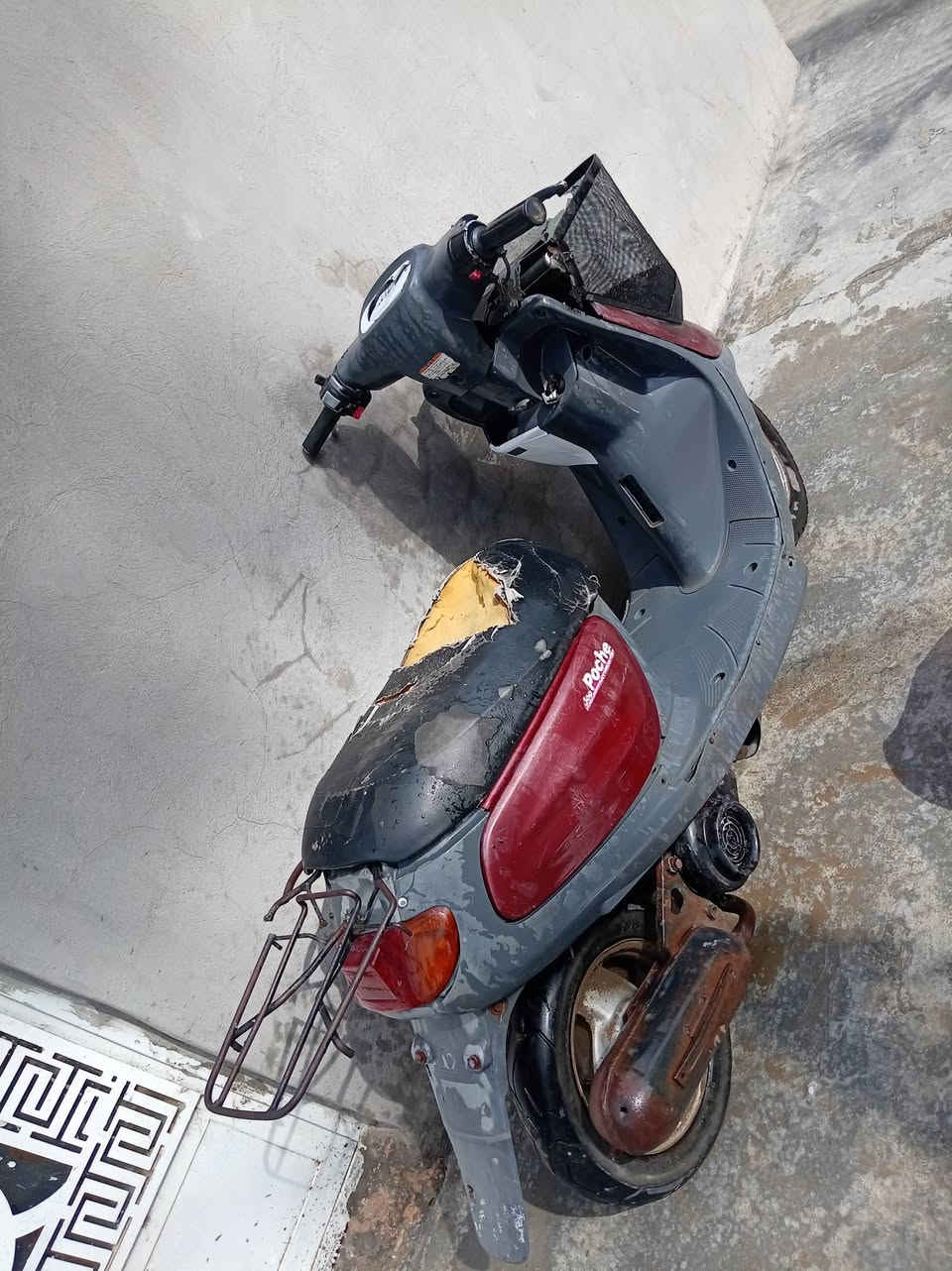 سلام عليكم دراجه ام السله للبيع شغاله يرادلها ترتيب بيها نقوصات بصيطه السعر 150 وبيها مجال مكاني مسيب طريق الحاميه الستفسار هاذه رقمي ***********
