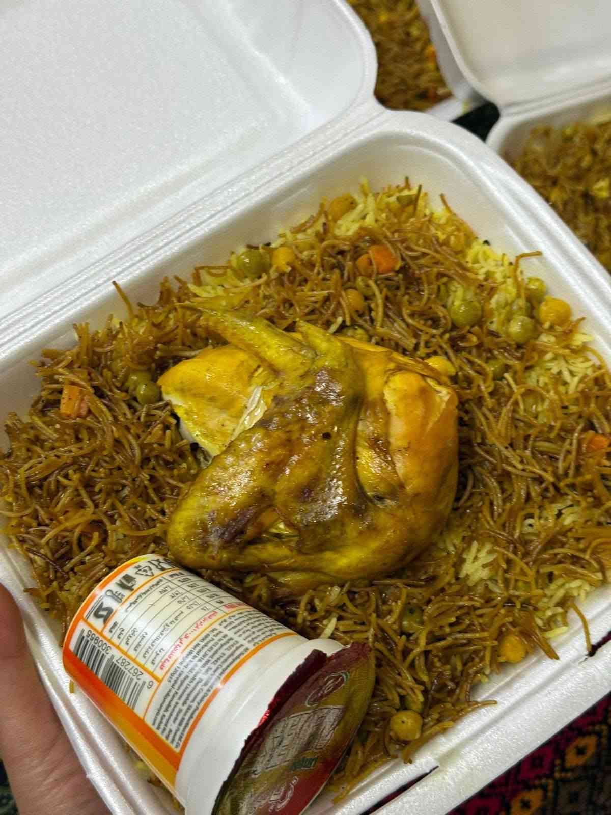 مستعدون لتجهيز الأكلات المنزليه 🌹😍
طبخ بيت متعوب عليه كادر نسائي مميز 🌹 
كلشي يجيكم مثل ماتردون طبخ كامل والطعم رائع الي يحب يحجز يثبت الحجز قبل يوم او يومين نستخدم لحم عراقي خالص والدجاج كذالك 
توجد خدمة توصيل مركز الناصريه الحجز واتساب او الصفحه الرئيسيه وتدللون ***********
مأكولات بركات ام البنين  في خدمتكم 🌹 
ارفعوا المنشور على حب محمد وال محمد 🙏
