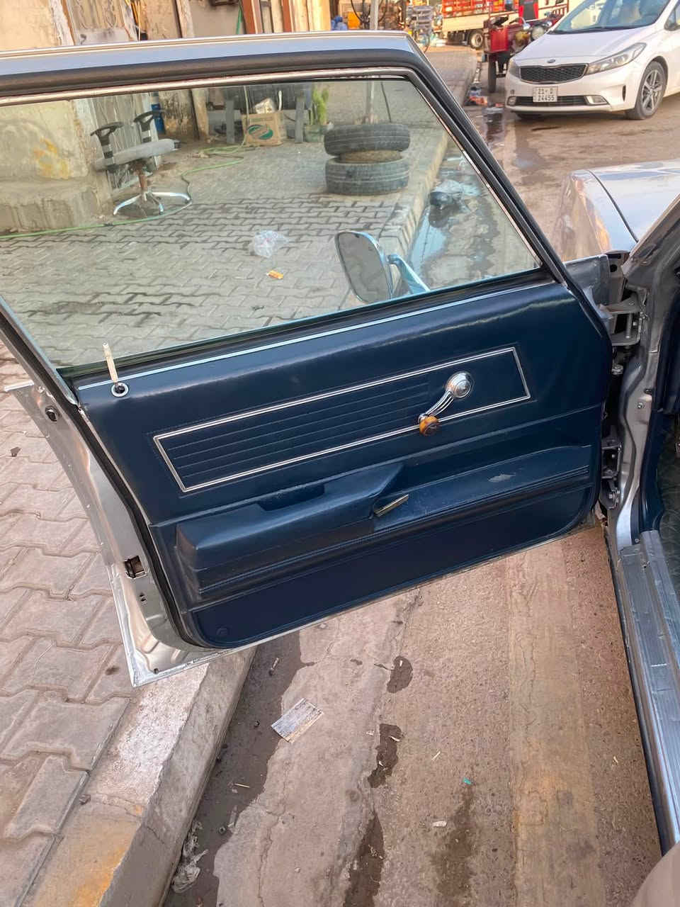 @سلام عليكم البيع فقط
ماليبو موديل 91 
رقم كركوك  
كير ومكينه بلادي تبريد ثلج
سياره بلاديه كل نقص مابيهي 
تحويل ثاني يوم 
سعر ٦٥ وبيهي مجال 
مكاني واسط زبيديه 
***********
