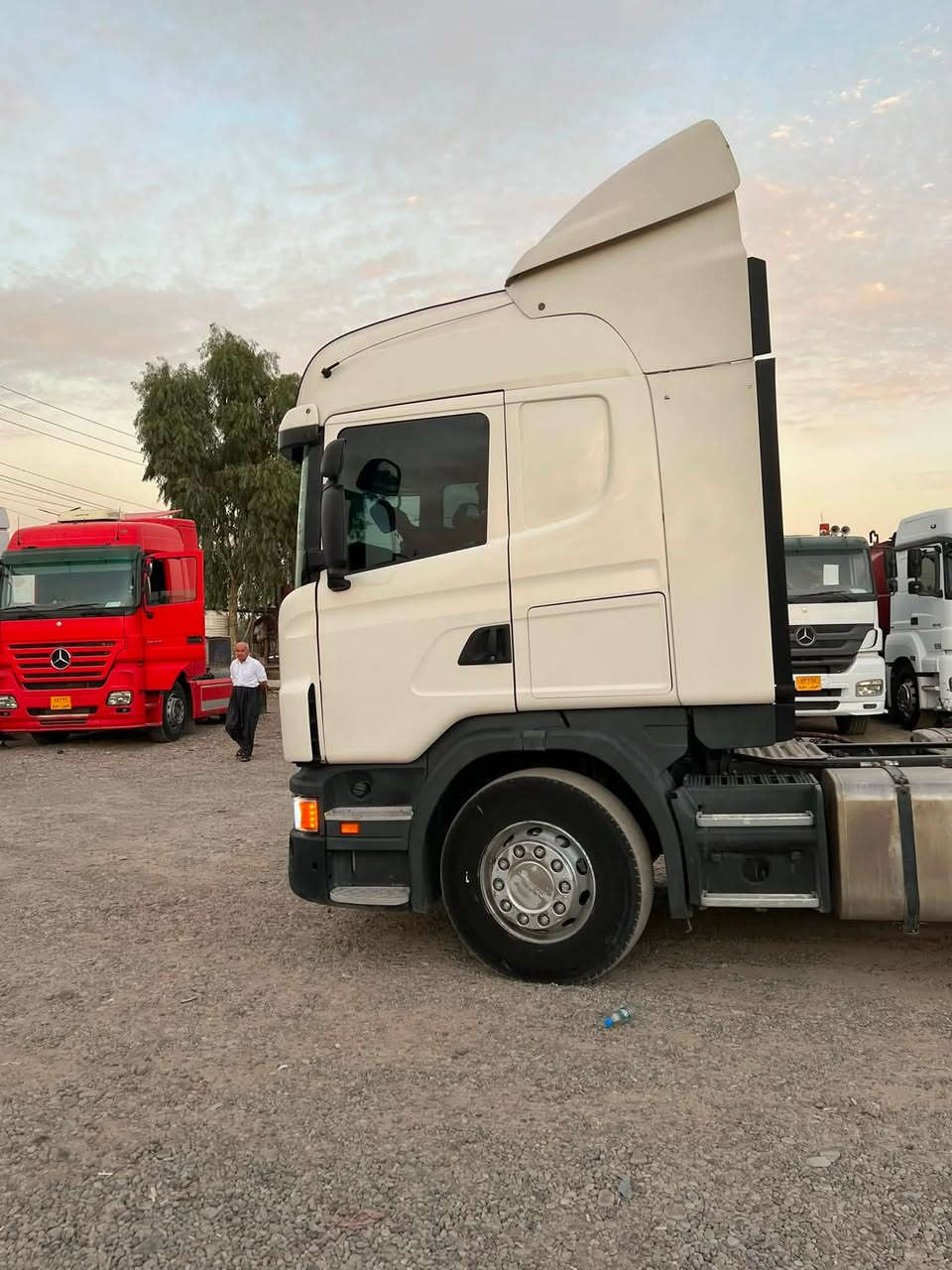 إسكانيا موديل ٢٠١٣ G420موصفات كيرتوماتيك ريتايدر ثلاجه بسنويه نصاف مكفول كفاله عام 
***********واتسئاب
