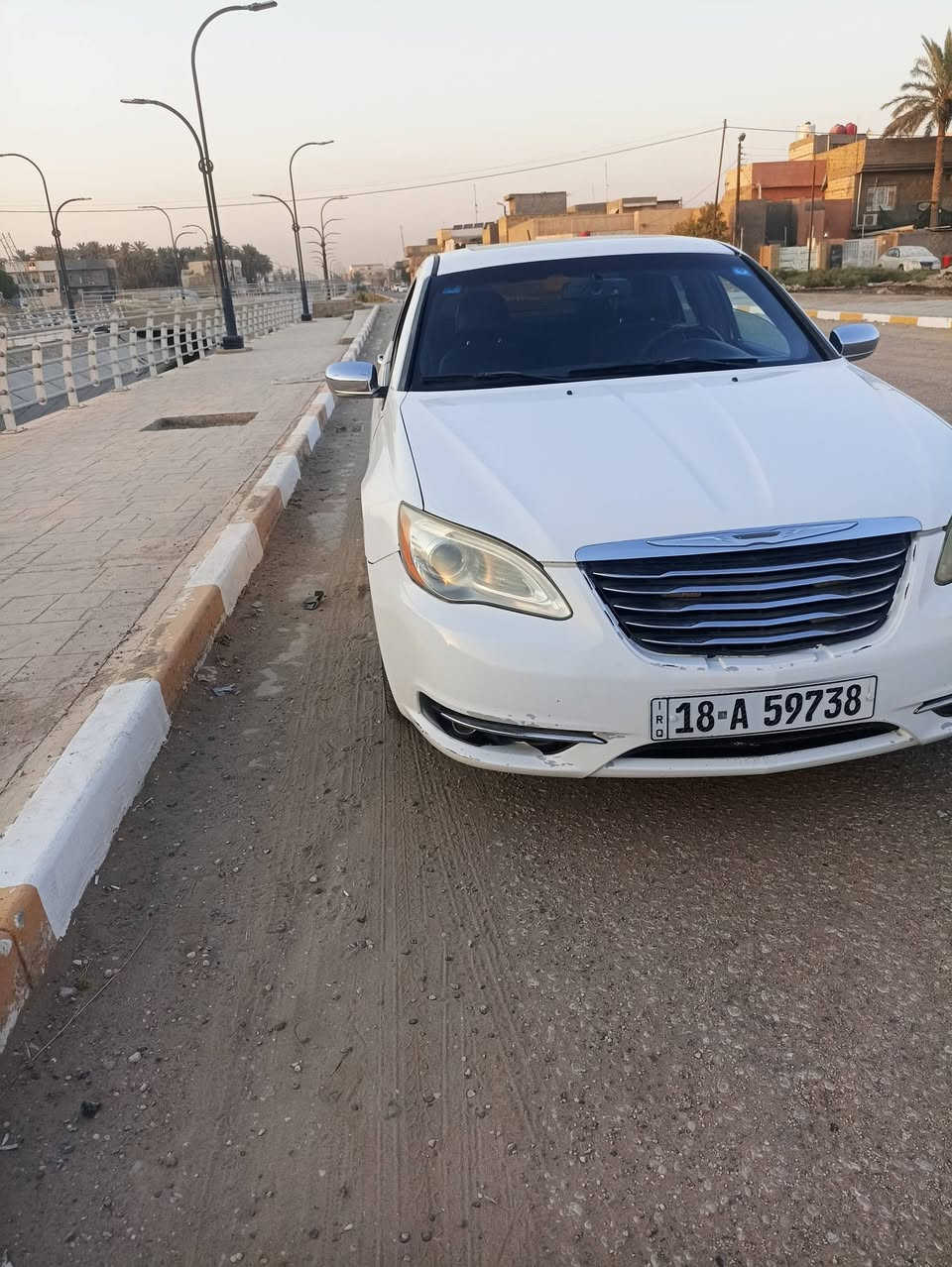 سلام عليكم C200  صبغ حزام اثر شخوط بدون حادث 
سونارات 2 عندي شاصي لغود حوض كفاله 
كير مكينه تبريد تدفئه كله كفاله محرك 6 سلندر 
فول مواصفاه للاخير مواصفاه لS 
مكاني حله مركز ستفسار خاص او تصال ***********
السعر 72 بيها مجال بسيط
تعليقات اني سادها من وره نفوس ضعيفه ما يعرف قيمه سياره يعلق بكيفه
