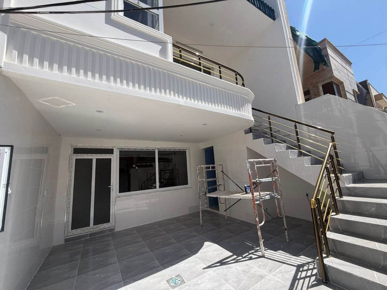 🔸سند طابو يتسجل بإسم اي عراقي
📍أربيل-بيت للبيع 5حساروك قرب شارع  120M

➖مساحة 125M طابقين 
يتكون⤵️
➖3غرف نوم 
➖صاله-مطبخ-مجموعه صحيات-كراج
***********
***********
لمشاهدة الفيديو والسعر والباقي من العروضات ادخل للقناة رابط القناة👇
https://t.me/habeb2ali
#عقارات_اربيل #شقق_للبيع_اربيل #بيو_لبيع_اربيل  #فلل_للبيع_اربيل #مجمعات_سكنية_اربيل
#عقارات_كردستان  
#استثمار_عقاري_اربيل #عقارات_بغداد_سليمانية_اربيل  #عقارات_شمال_العراق  

7 دفتر 80 ورقه
