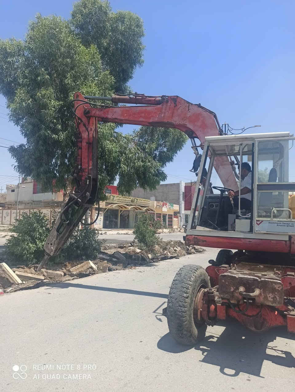 سلام عليكم حبايب جبتلكم بوكلين حجم 75 تاير من الشغل لا مغسوله ولا ملمعه رقم صلاح الدين موديل 1982 الشراي يتوكل على الله ويتصل على هذا الرقم ‏‪***********‬‏ اسيا او *********** اتمنى التوفيق للجميع مكلف بالنشر 🫡
