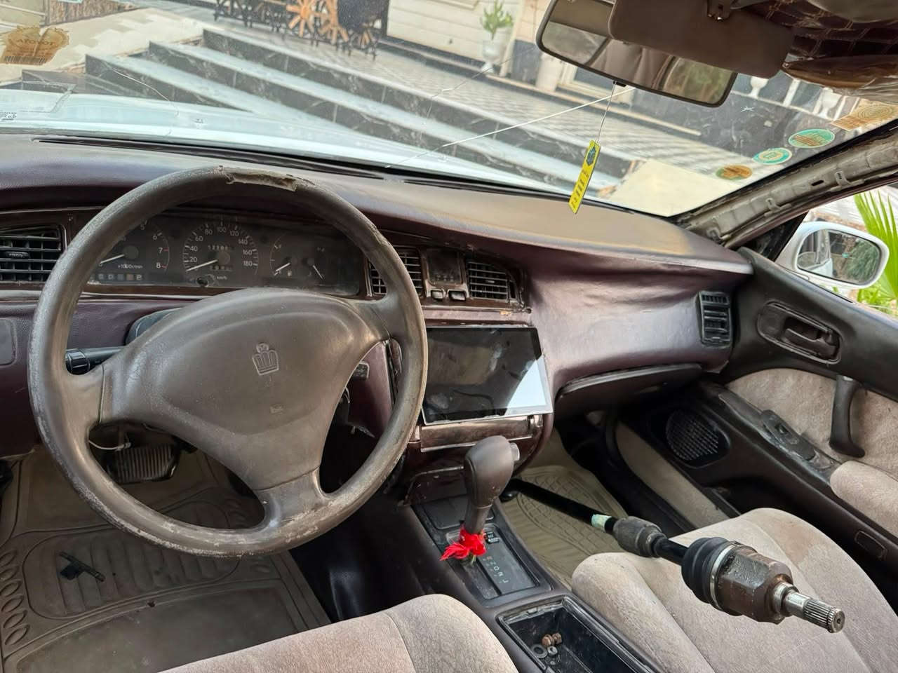 السلام عليكم للبيع
 السعر 30 ورقه موديل 95مكفوله من الكص تحويل مباشر مكان السيارة واسط الزبيديه ***********
