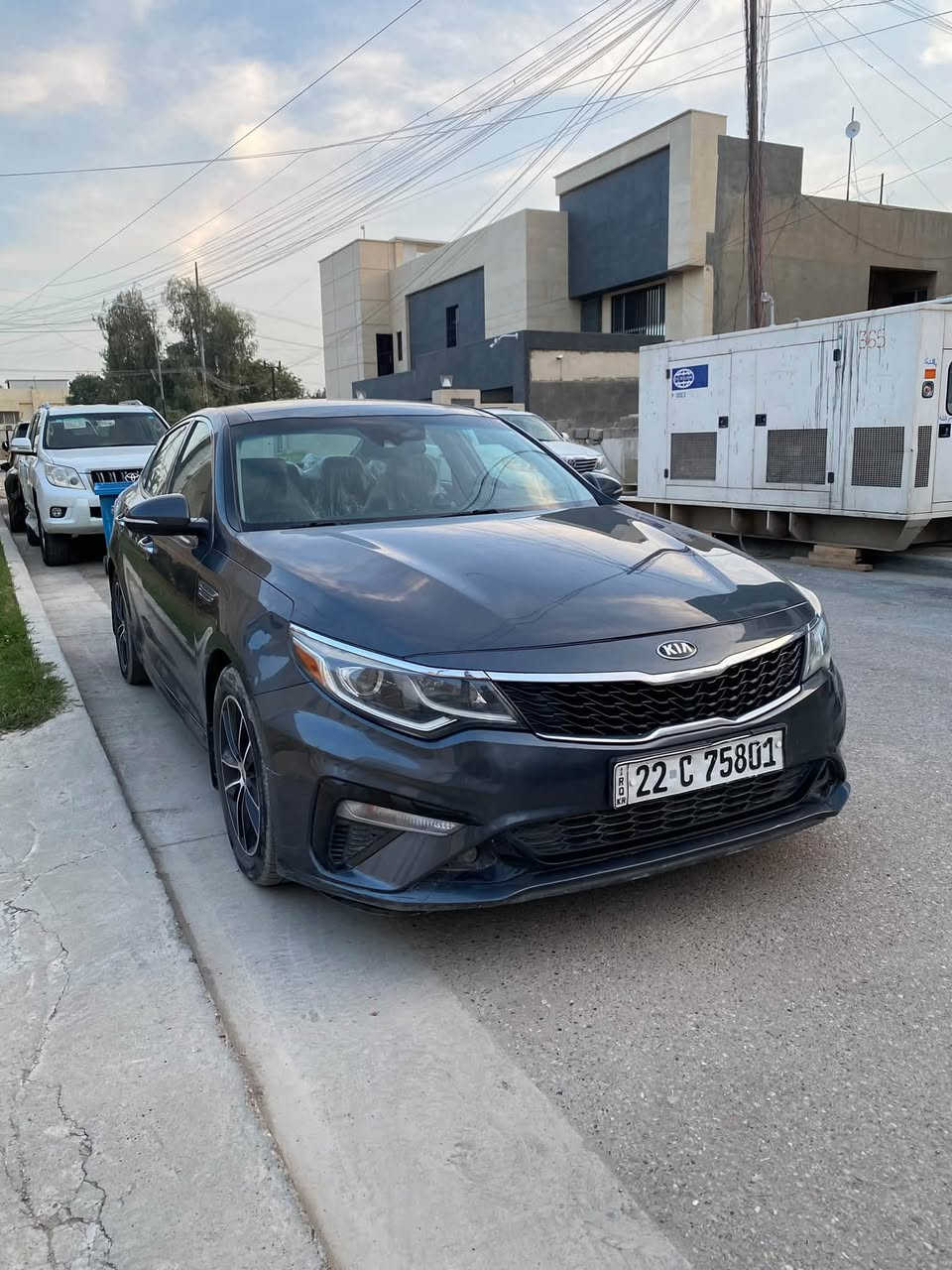 السلامع عليكم
كيا اوبتما S موديل 2019 

فول فول مواصفات بصمة بانوراما فتحة  

فئه S

 وارد امريكي حادث جاملغ خلفي فقط بدون ايرباك مكفوله ايرباكاتها ودواخلها 

 رقم اربيل بأسمي

 فول مواصفات ..

المواصفات / بانوراما ، بصمة تشغيل ، بصمة ابواب ، رادارات امامي خلفي جانبي ، تحديد مسار ، محرك 2400 , حساسات ، شاشة كبيرة (gbs,car play) ، كاميرا خلفية دوارة ، صندوق ذكي فتح عند الاقتراب , بگ لايت ليد ، ليد امامي نهاري ،  انارة ترحيب عند الاقتراب ، كشن سايق كهرباء ، كشنات جلد ومخمل ، اشاير بالمري ، 3 انظمة قيادة ، تحكم ستيرن جهتين ،   ، بلوجكتر عدسة ، ويل17 المرغوب ، دبل اكزوز ، 

ماشية 100 الف ميل 

عليها ادامة كاااملة بدون اي نقص ..

السعر 143$

وبيها مجال

***********

