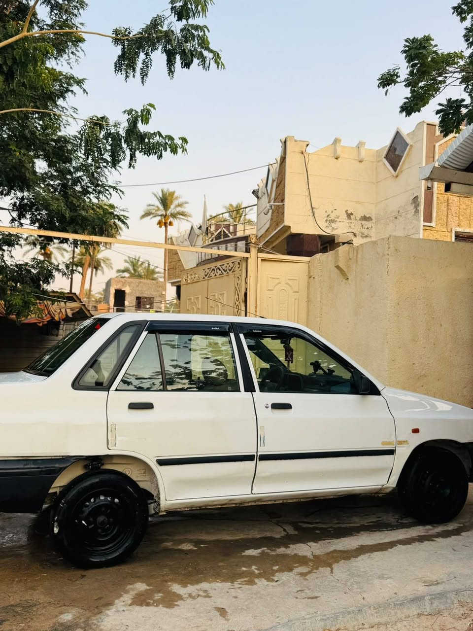 يا الله السلام عليكم سايبا موديل ٢٠١٠ رقم بغداد 
كير محرك جدد
تبريد ❄️ ثلج 
مشط ستيرن جديد
نوزلات وبلكات واير بلك كله جديد
باتريي وسلف ودينمو جدد
تخم تاير جديد
سنويه السياره غير ساقطه
مكان السياره كربلاء الحسينيه وراعيها هم بكربلاء
السياره فقط بيها نص باب صبغ والباقي كفاله
امانة الله السياره ما نقصها برغي
السعر ٣٥ وبيها مجال
اتصل وبيك خير ودلل ***********

