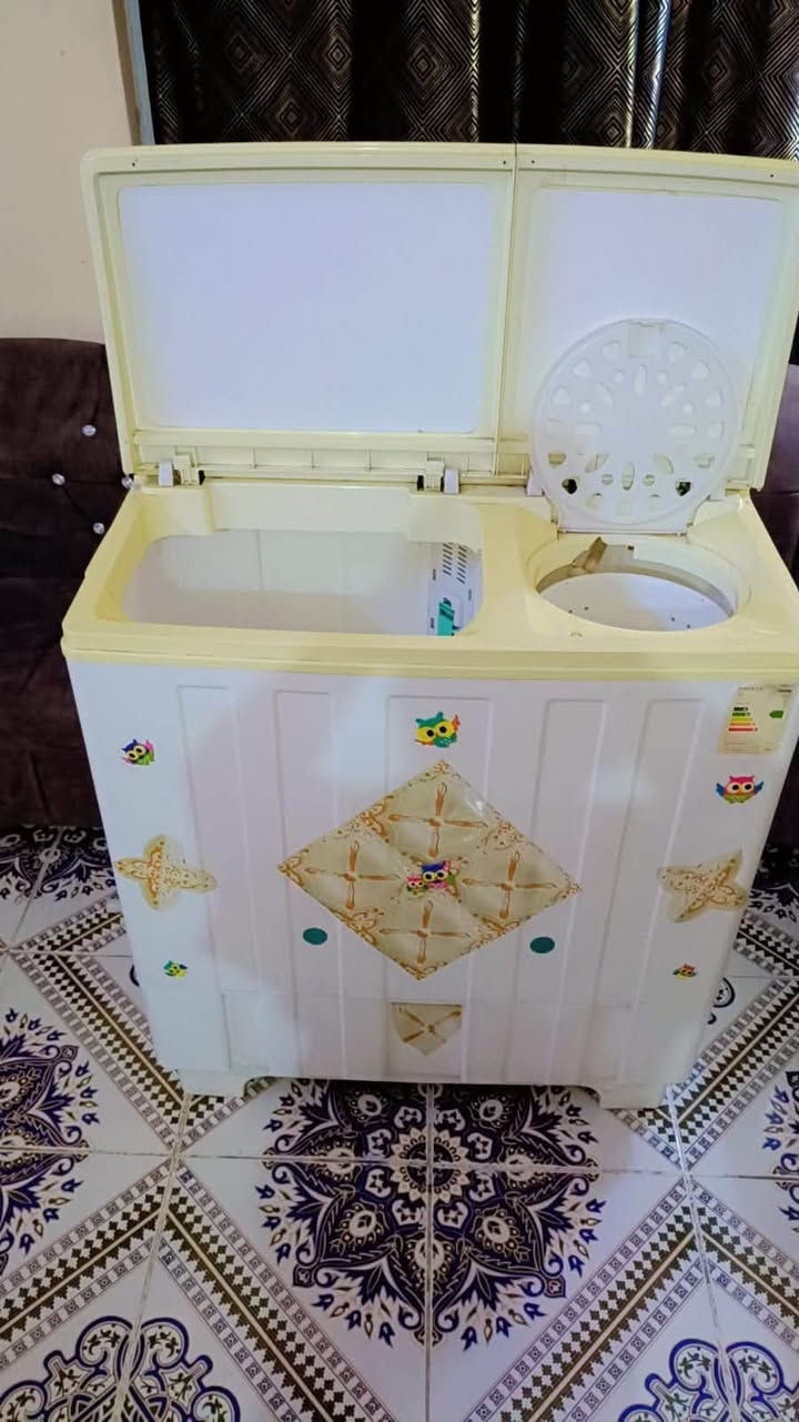 غسالة جديدة وغاز للبيع سعر الغسالة 150
وغاز 75 الف. وبي مجال 

***********
