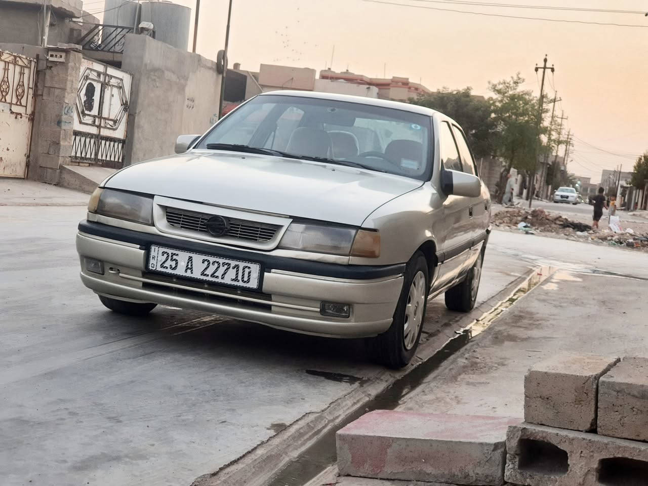 فكترا حجم 18 كير اوتوماتيك 
موديل ٩٢ رقم كركوك
مشروع وطني باسمي 
 هزة وسنويه جديد لنهاية ٣١
السعر ٥٠ بيها مجال 
مكاني كركوك 
رقم الهاتف *********** كركوك, العراق
