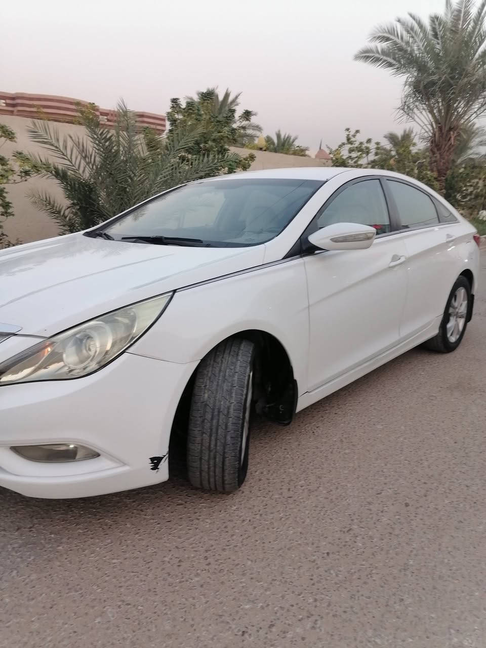 السلام عليكم سوناتا موديل ٢٠١٣ خليجي رقم بغداد انكليزي باسمي شفتات ستيرن مري قلاب بيه باب السايق صبغ والباقي كفاله محرك كير تخم تاير حدادية تبريد كله جديدة السعر ١١٥ وبيه مجال العنوان بابل المحاويل ***********
