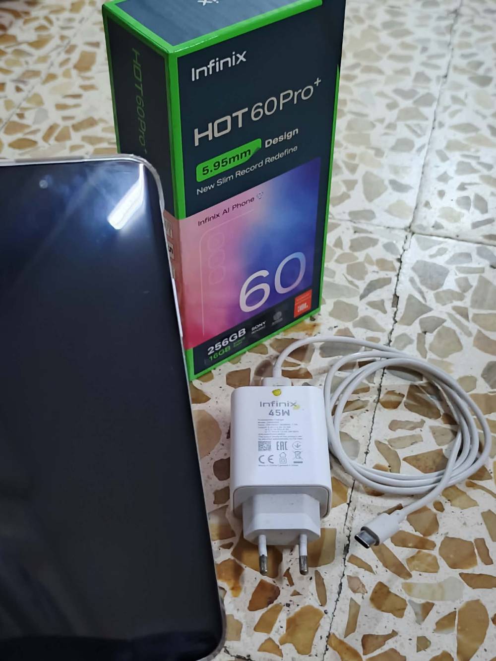 إنفينكس Hot 60 برو بلس • ٢٥٦ جيجا • ١٦ رام